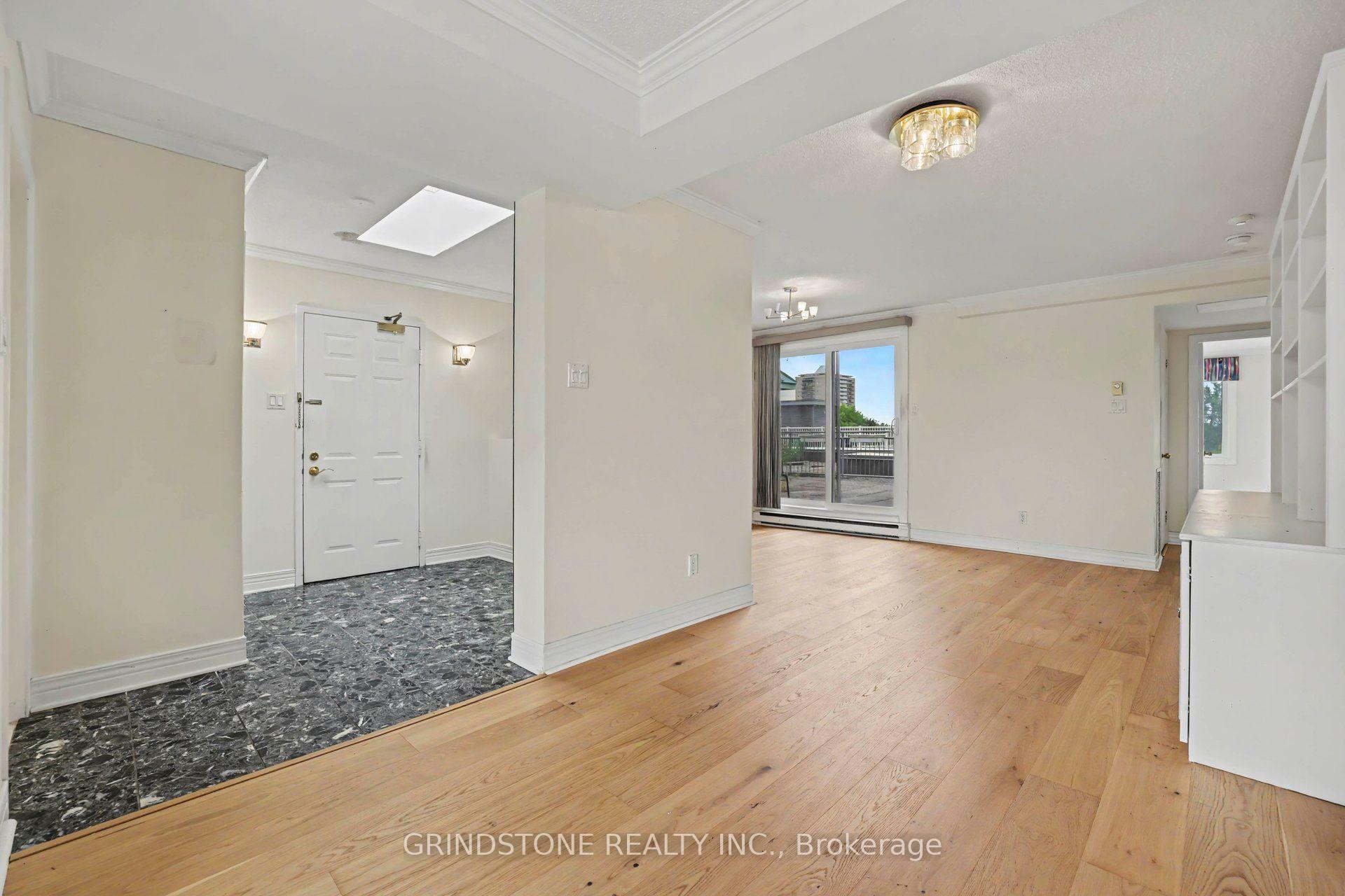 Photo 3 of Unit PH5, 959 North River Road, Ottawa, Overbrook — HOMEH