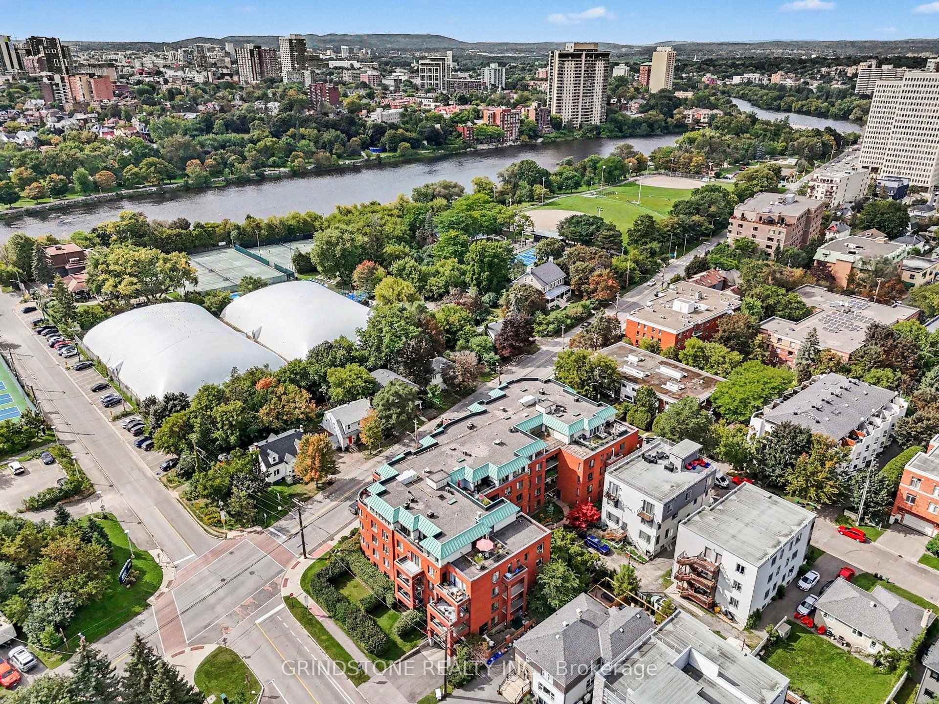 Photo 24 of Unit PH5, 959 North River Road, Ottawa, Overbrook — HOMEH