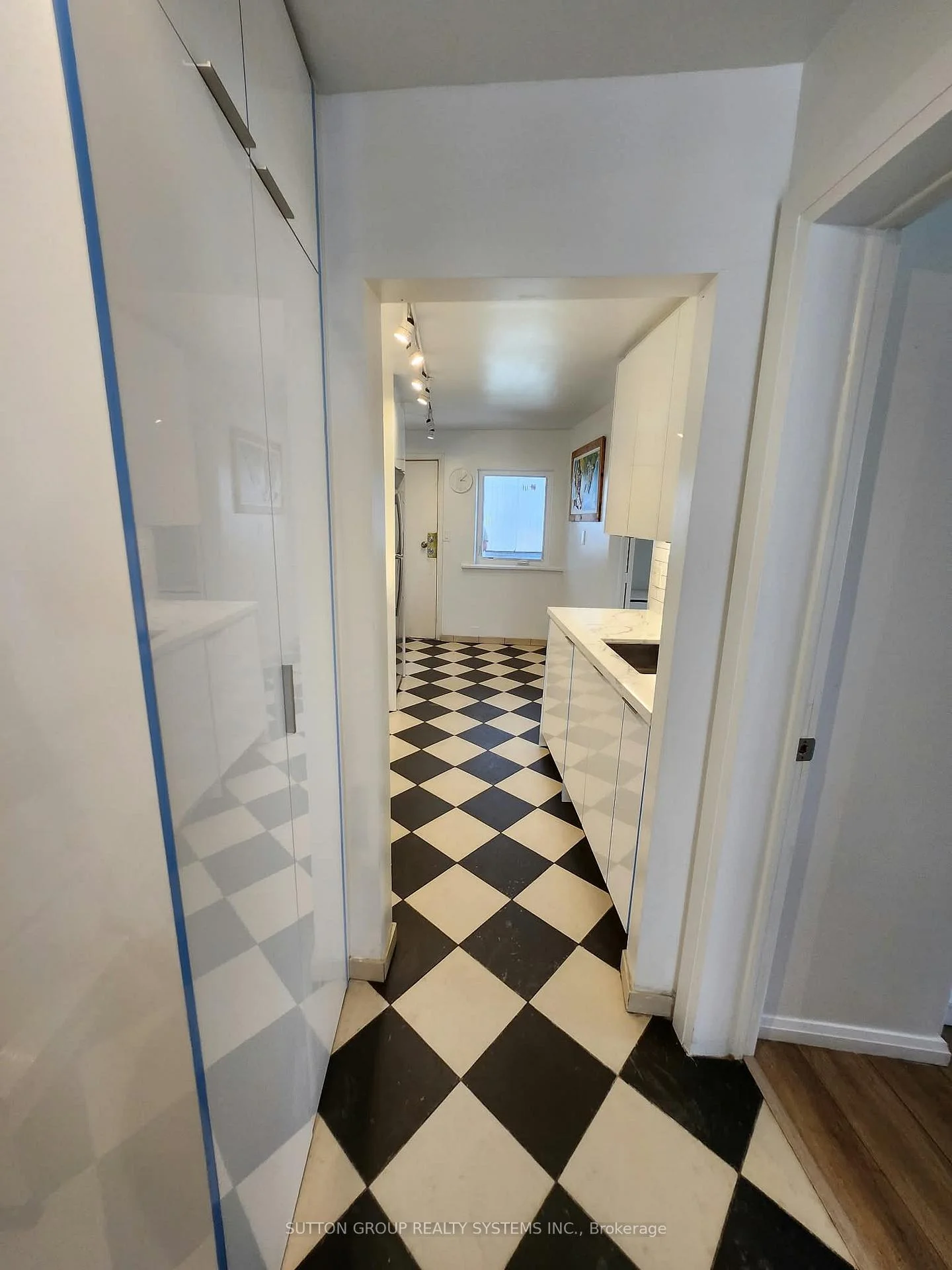 Photo 57 of Unit 2nd Floor, 616 Rogers Road, Toronto, Keelesdale-Eglinton West — HOMEH