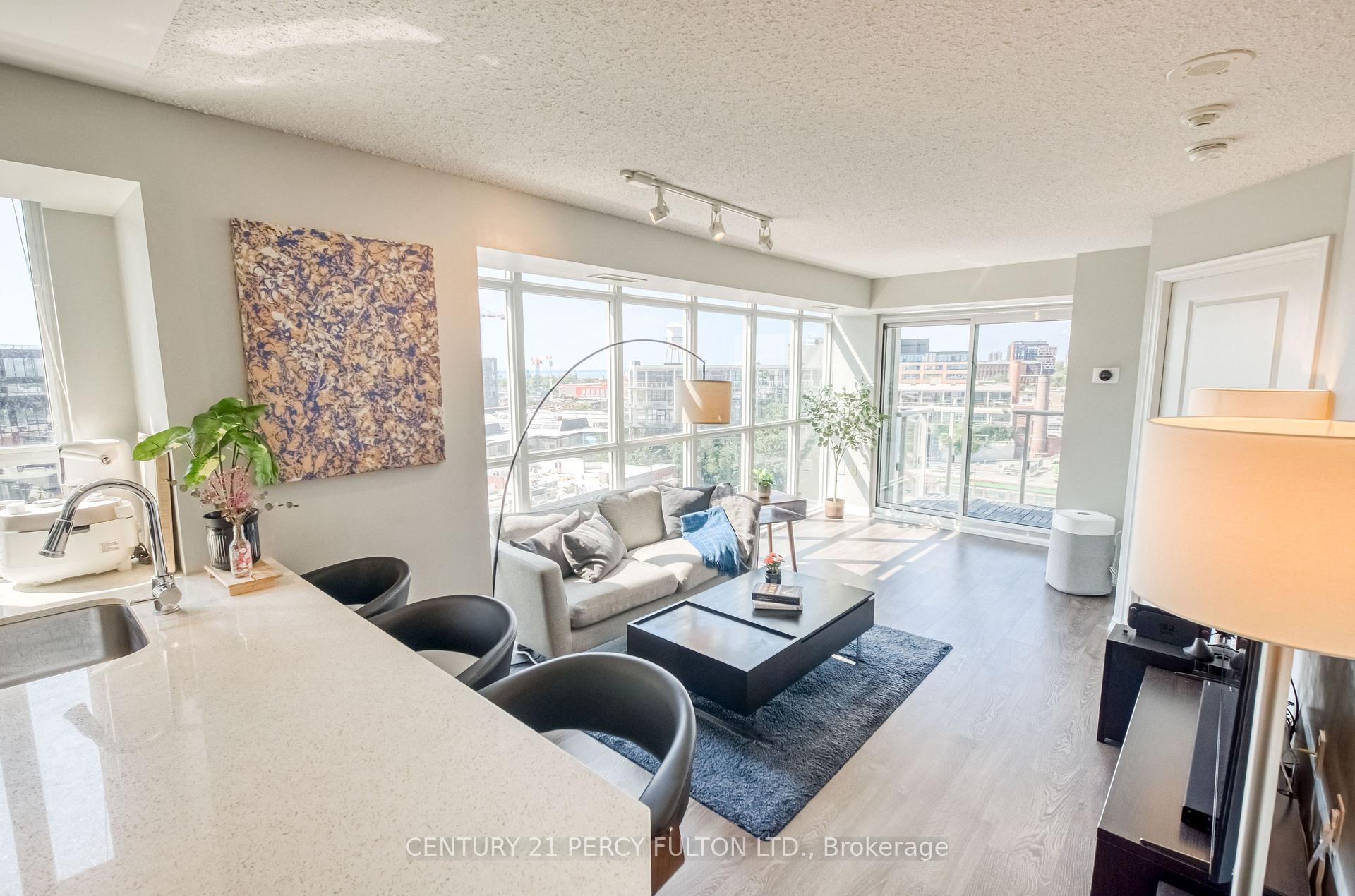Photo 3 of Unit 1010, 125 Western Battery Road, Toronto, Niagara — HOMEH