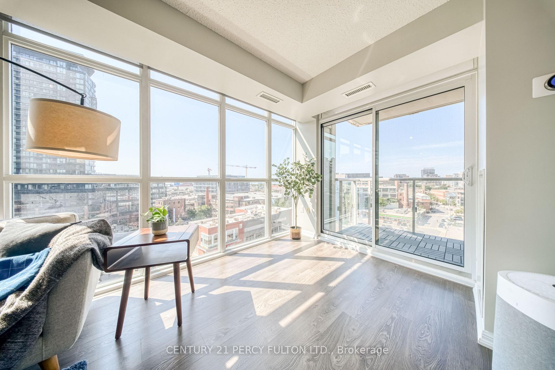 Photo 4 of Unit 1010, 125 Western Battery Road, Toronto, Niagara — HOMEH