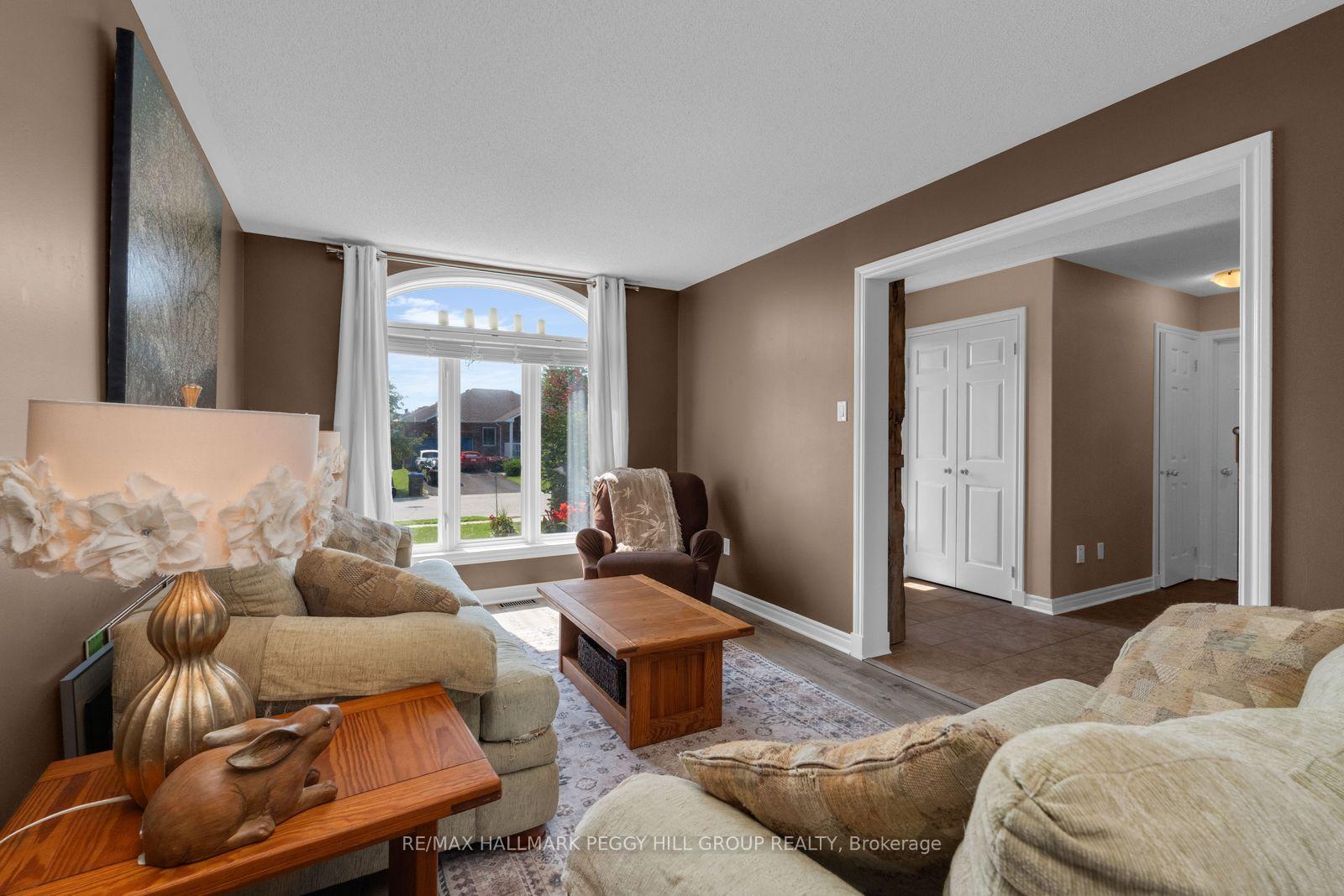 Photo 7 of 34 Knox Drive, Springwater, Elmvale — HOMEH