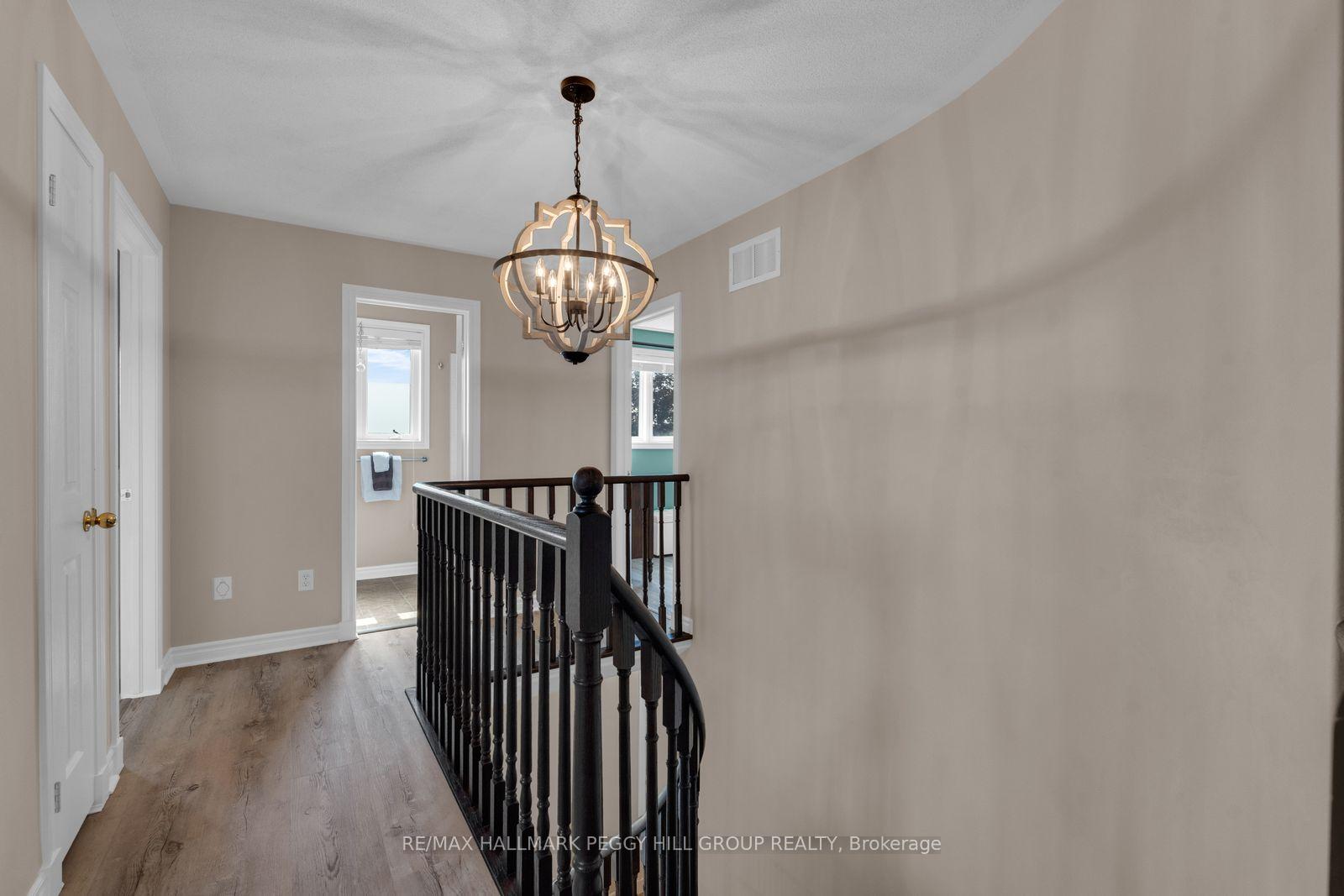 Photo 10 of 34 Knox Drive, Springwater, Elmvale — HOMEH