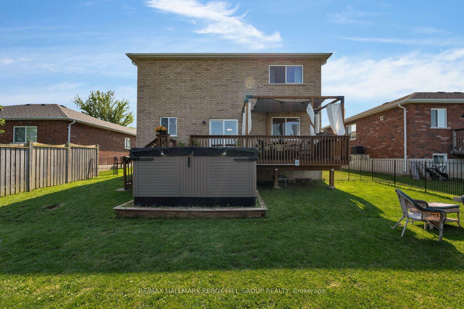 Photo 18 of 34 Knox Drive, Springwater, Elmvale — HOMEH