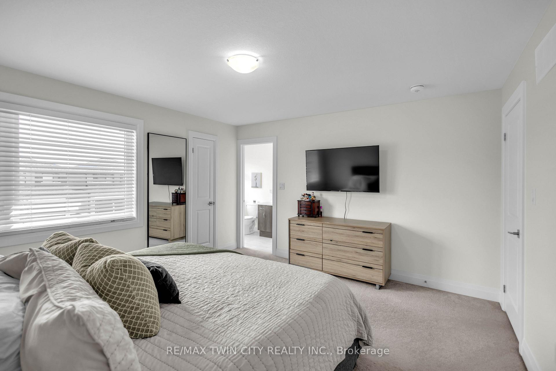 Photo 18 of 536 Grey Street, Brantford, Echo Place — HOMEH