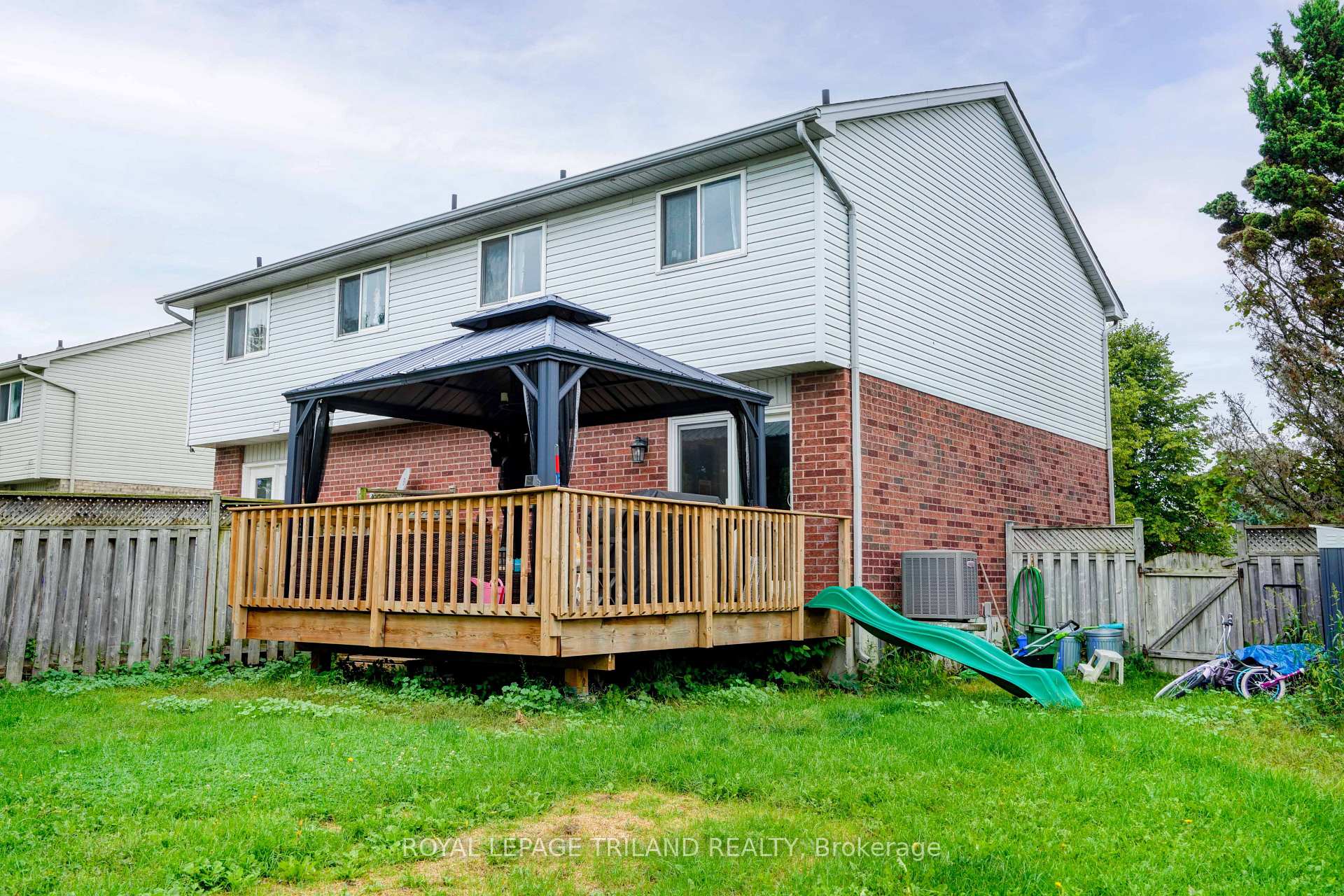 Photo 24 of 267 Fleming Drive, London, East D — HOMEH