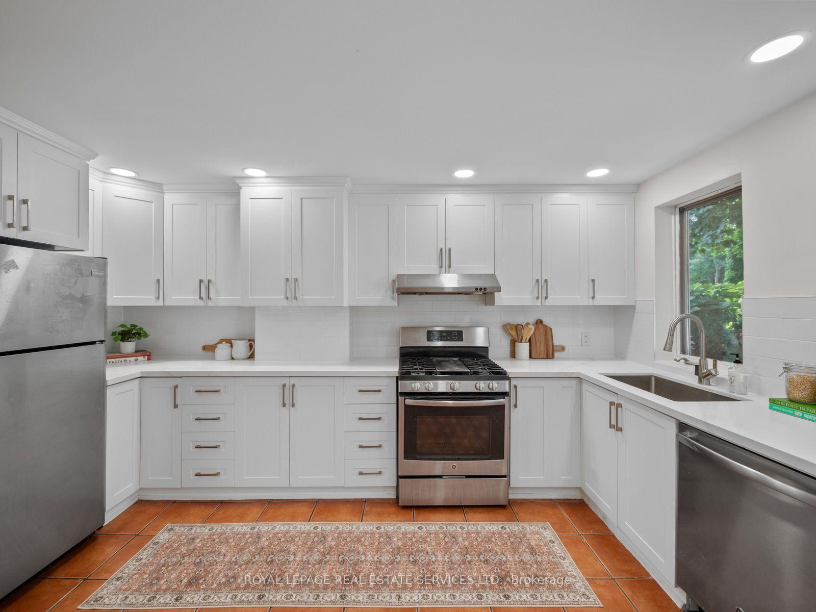 Photo 17 of 554 Runnymede Road, Toronto, Runnymede-Bloor West Village — HOMEH