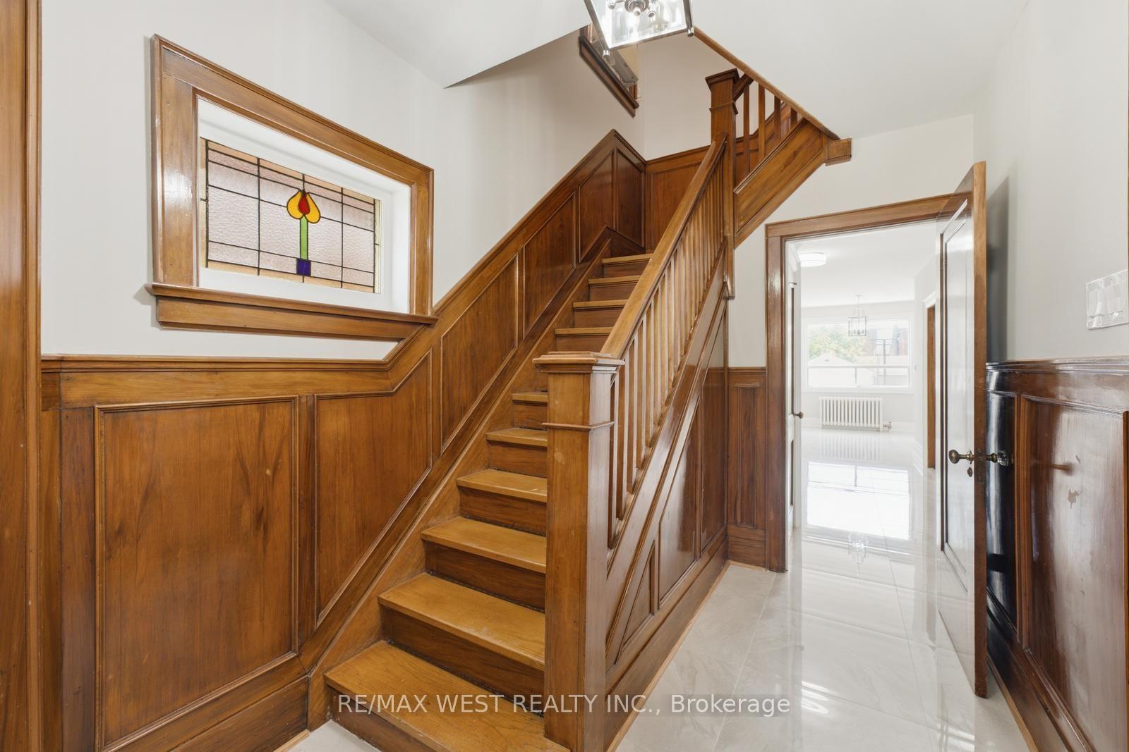 Photo 20 of 280 Westmount Avenue, Toronto, Oakwood Village — HOMEH