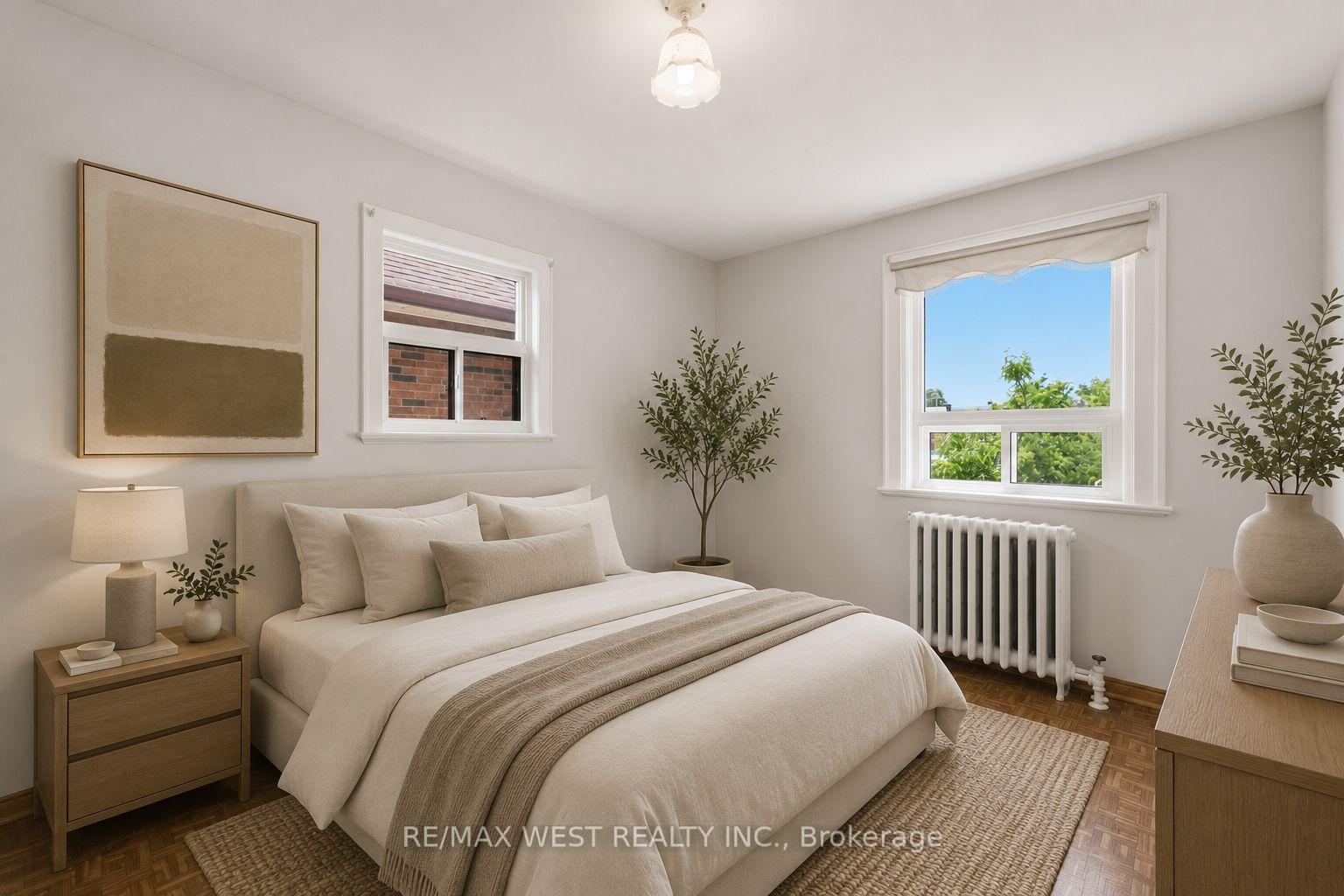 Photo 31 of 280 Westmount Avenue, Toronto, Oakwood Village — HOMEH