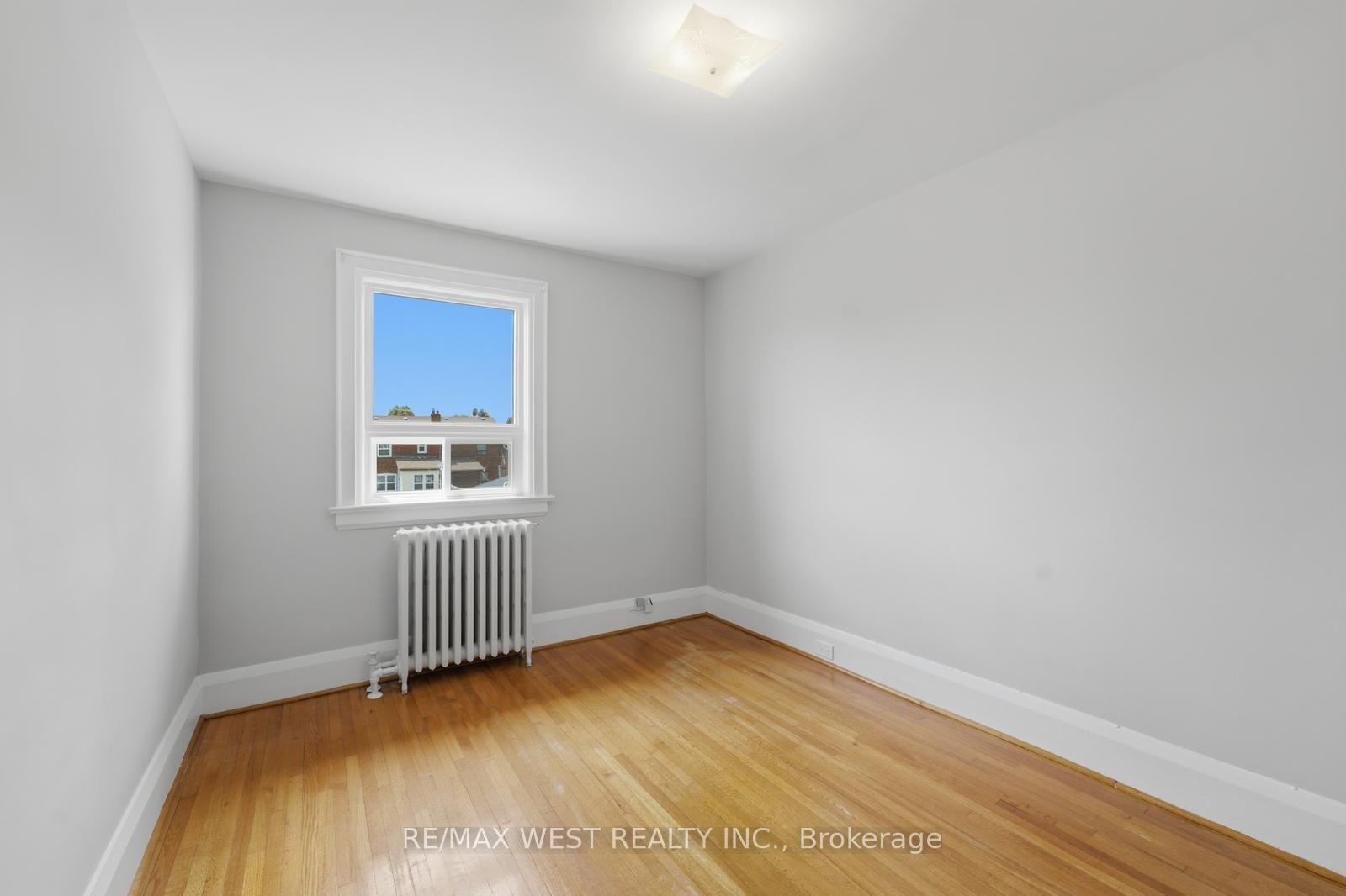 Photo 34 of 280 Westmount Avenue, Toronto, Oakwood Village — HOMEH