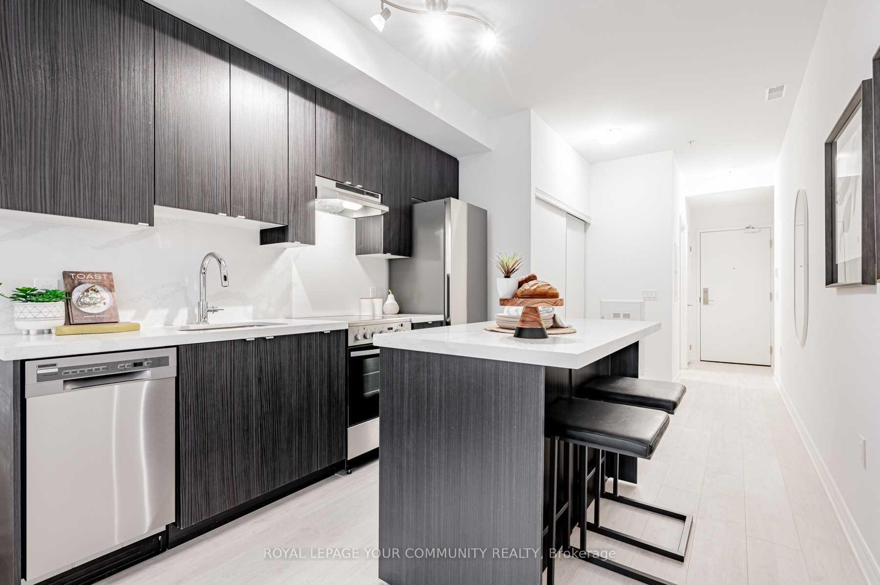 Photo 4 of Unit 111, 408 Browns Line, Etobicoke, Alderwood — HOMEH
