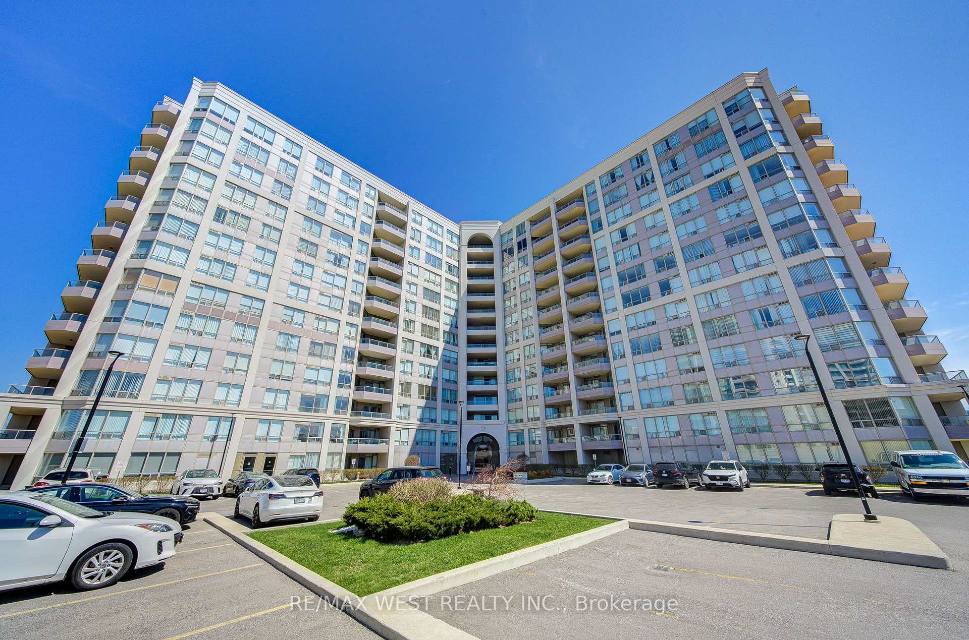 Front of Unit 317, 9017 Leslie Street