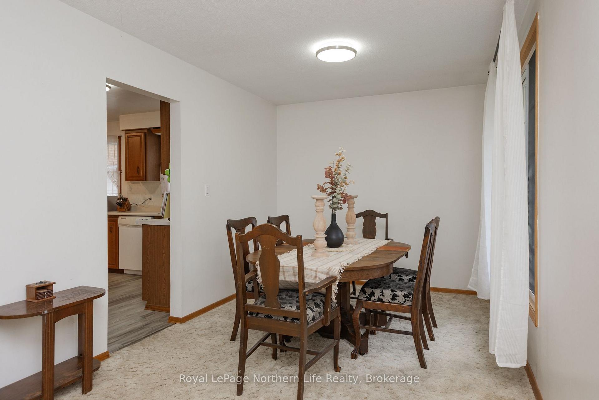 Photo 9 of 855 Memorial Drive, North Bay, Ferris — HOMEH
