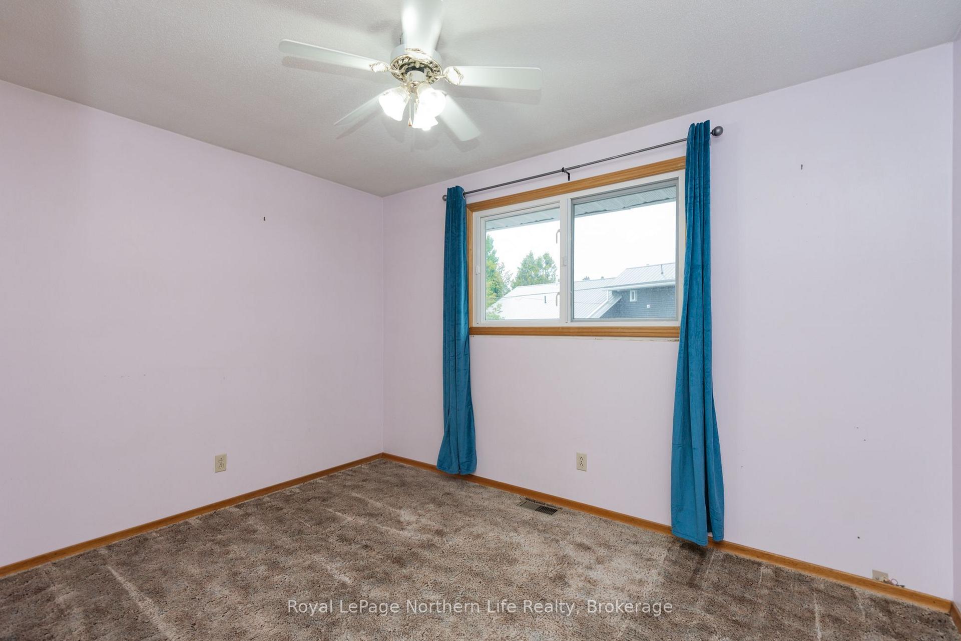 Photo 11 of 855 Memorial Drive, North Bay, Ferris — HOMEH