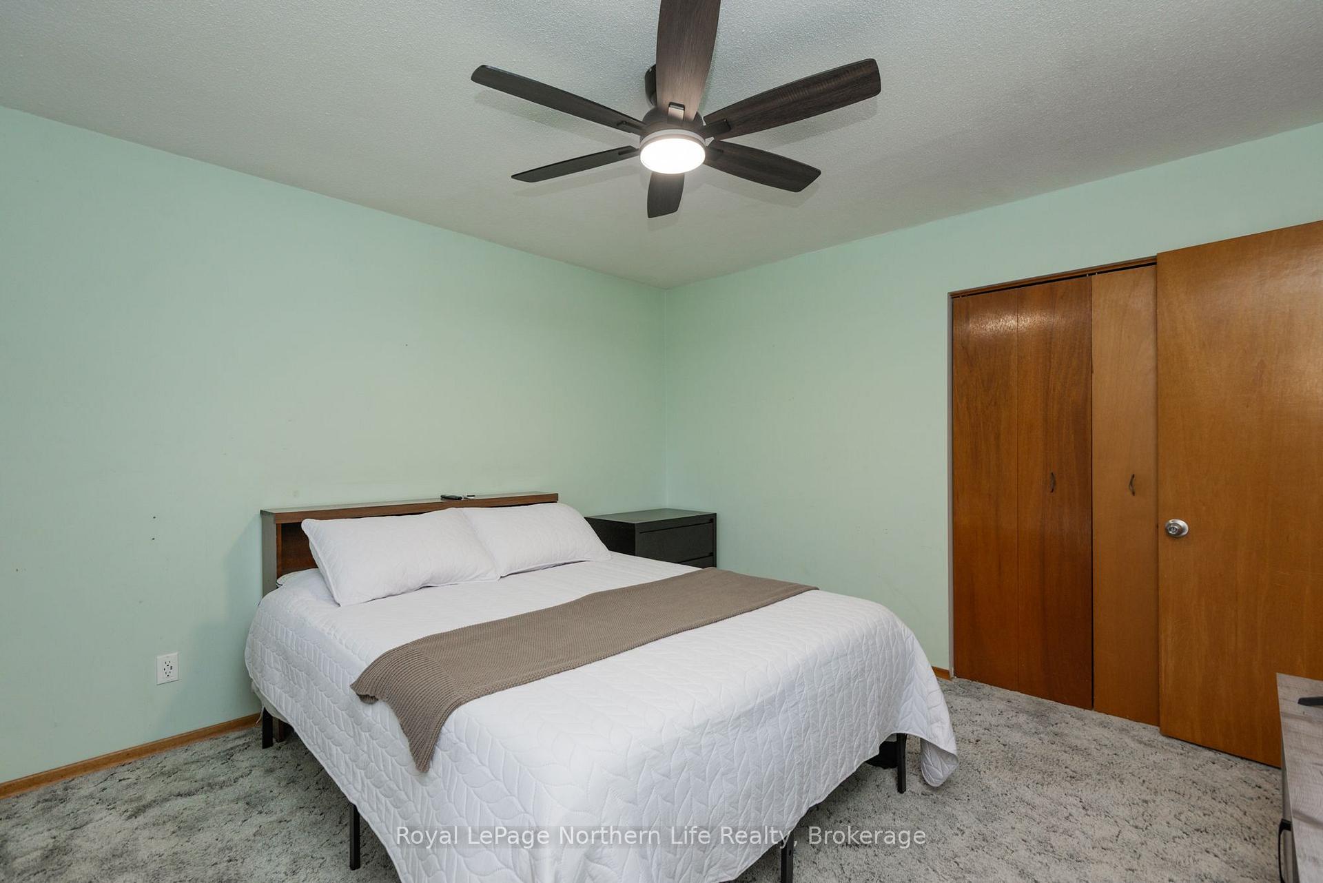 Photo 15 of 855 Memorial Drive, North Bay, Ferris — HOMEH