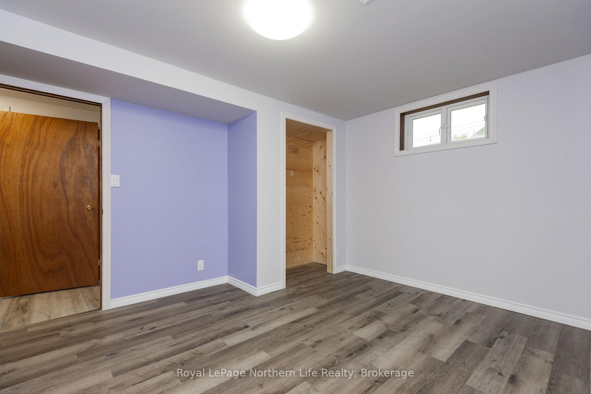Photo 32 of 855 Memorial Drive, North Bay, Ferris — HOMEH