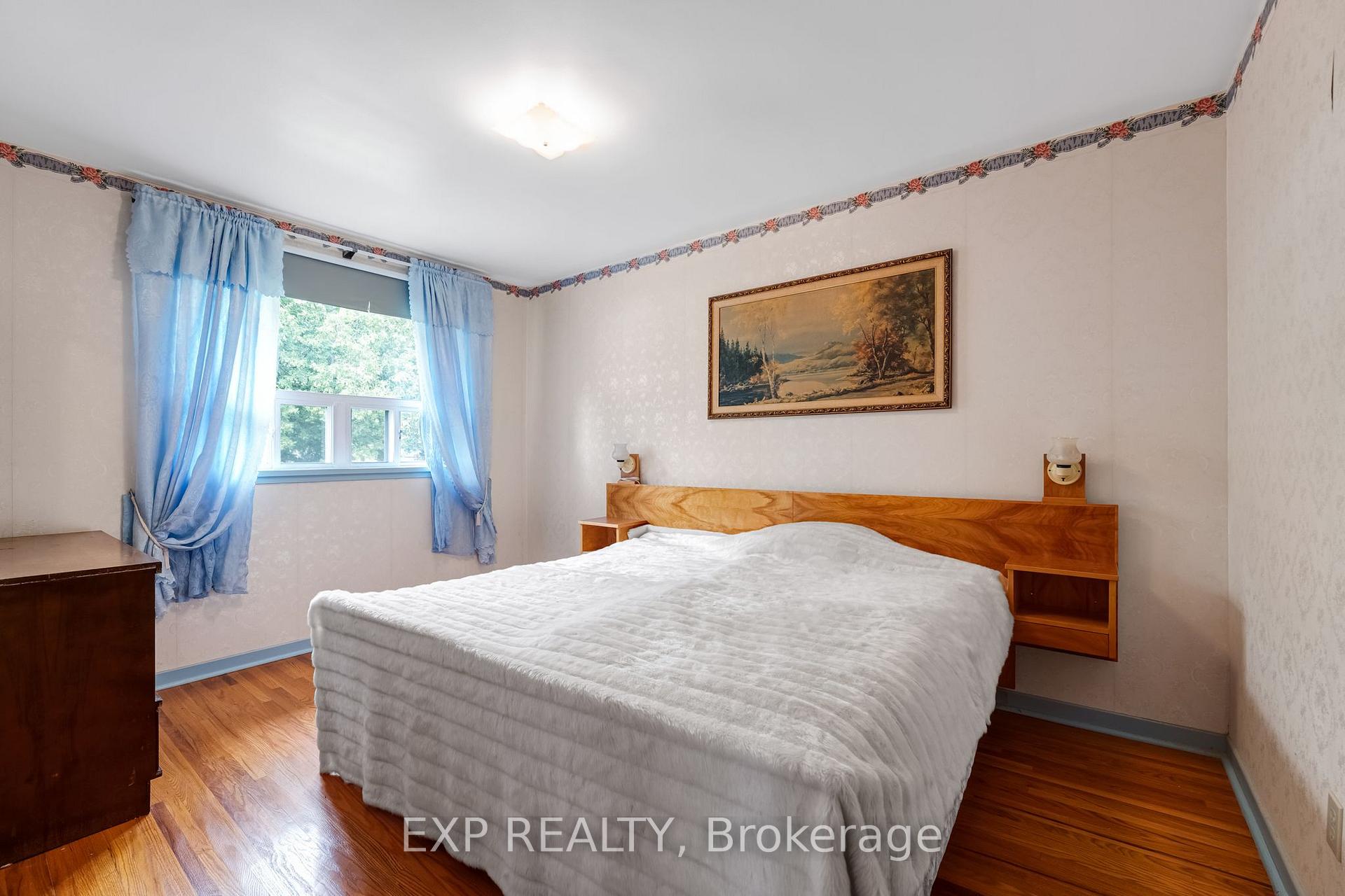 Photo 15 of 20 Marlena Drive, Scarborough, West Hill — HOMEH
