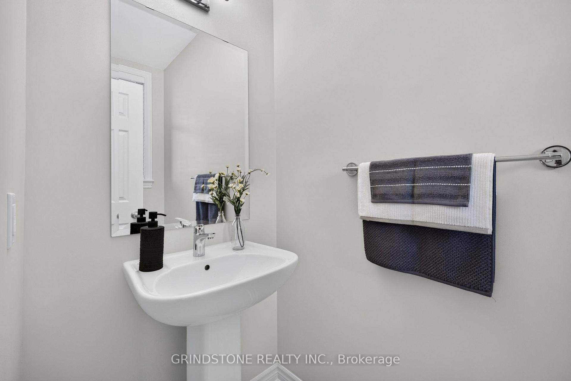 Photo 5 of 203 Trollius Way, Ottawa, Blossom Park/Kemp Park/Findlay Creek — HOMEH