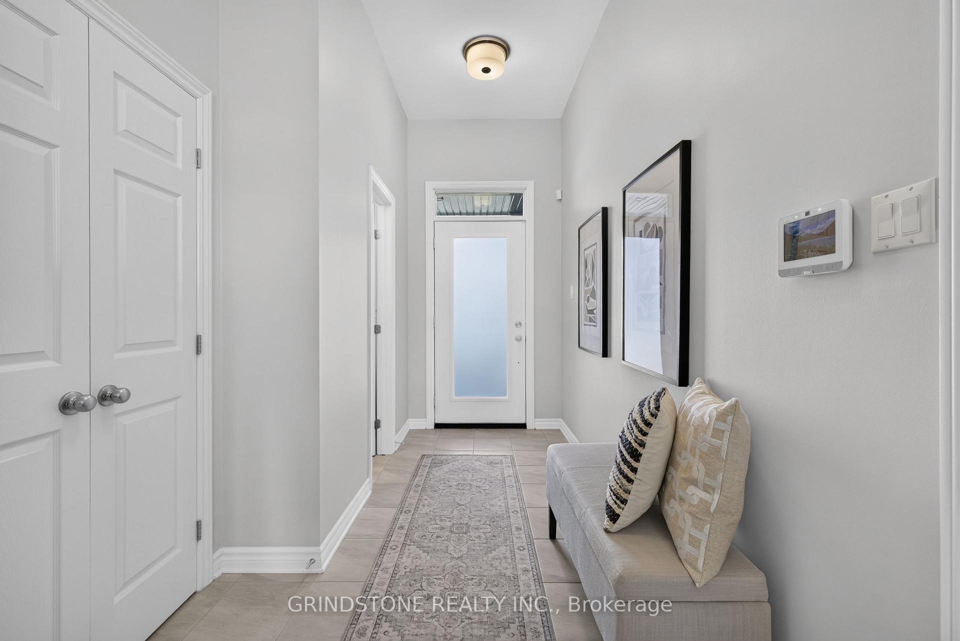 Photo 4 of 203 Trollius Way, Ottawa, Blossom Park/Kemp Park/Findlay Creek — HOMEH