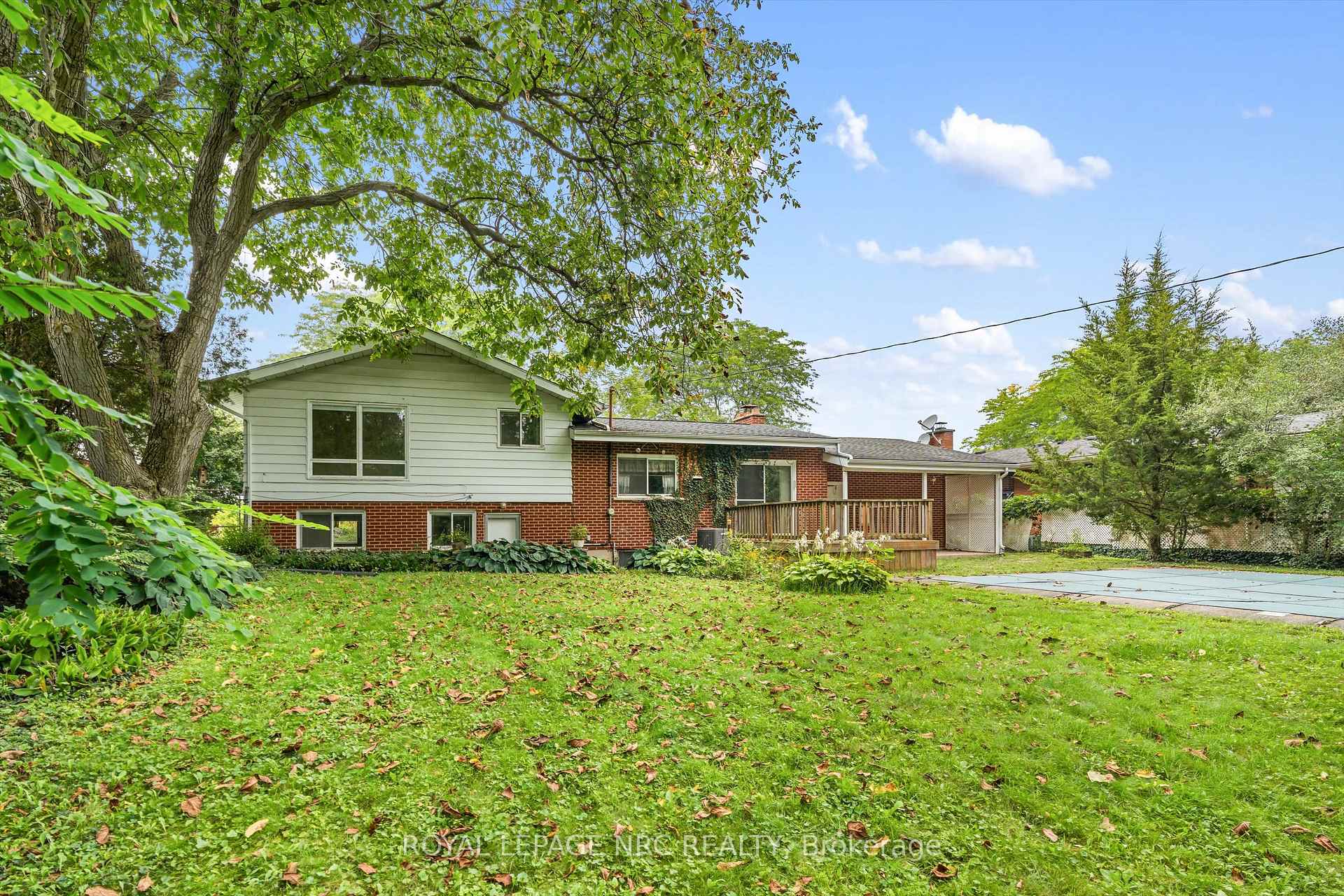 Photo 38 of 21 Parklane Crescent, St. Catharines, Glendale/Glenridge — HOMEH