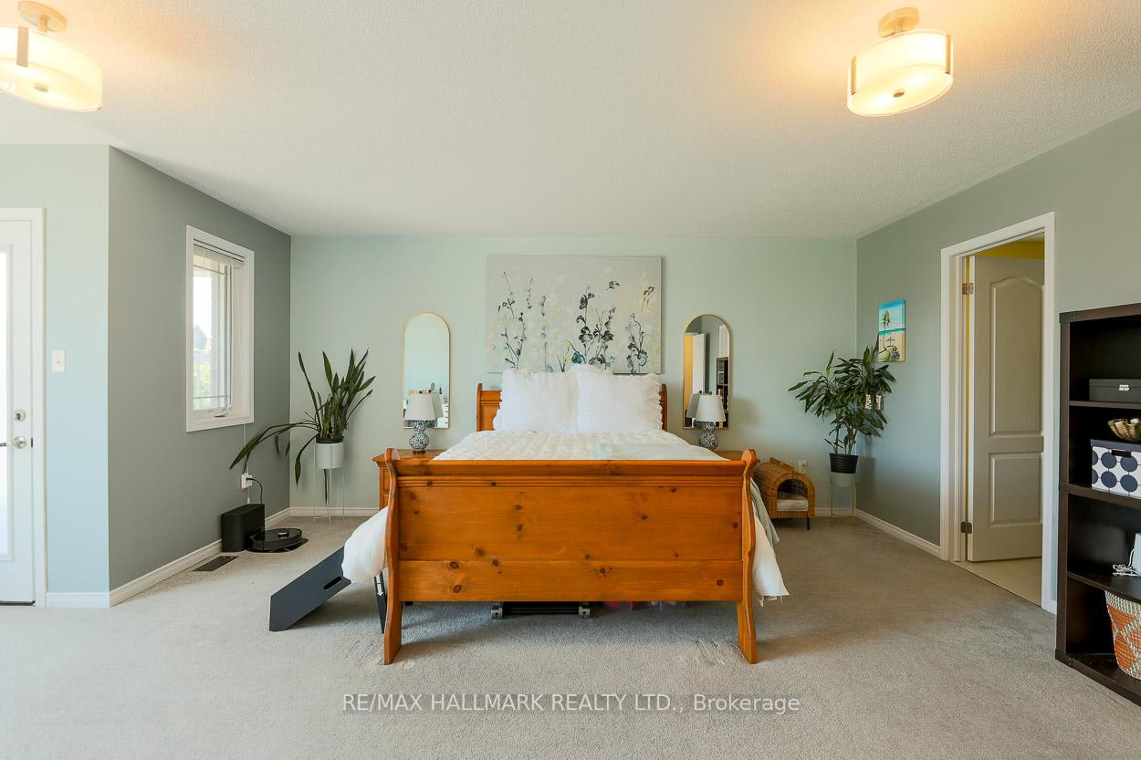 Photo 11 of 255 Diana Drive, Orillia — HOMEH