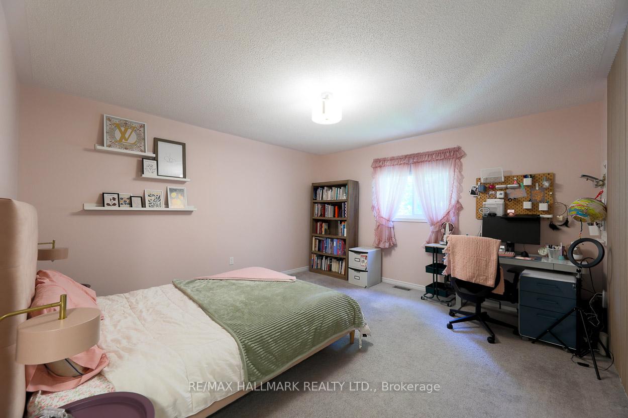 Photo 18 of 255 Diana Drive, Orillia — HOMEH