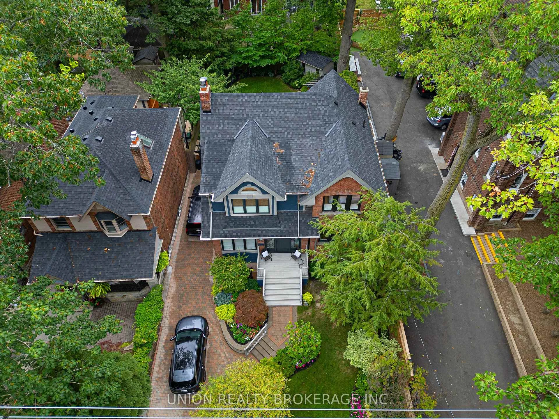 Photo 43 of 66 Silver Birch Avenue, Toronto, The Beaches — HOMEH