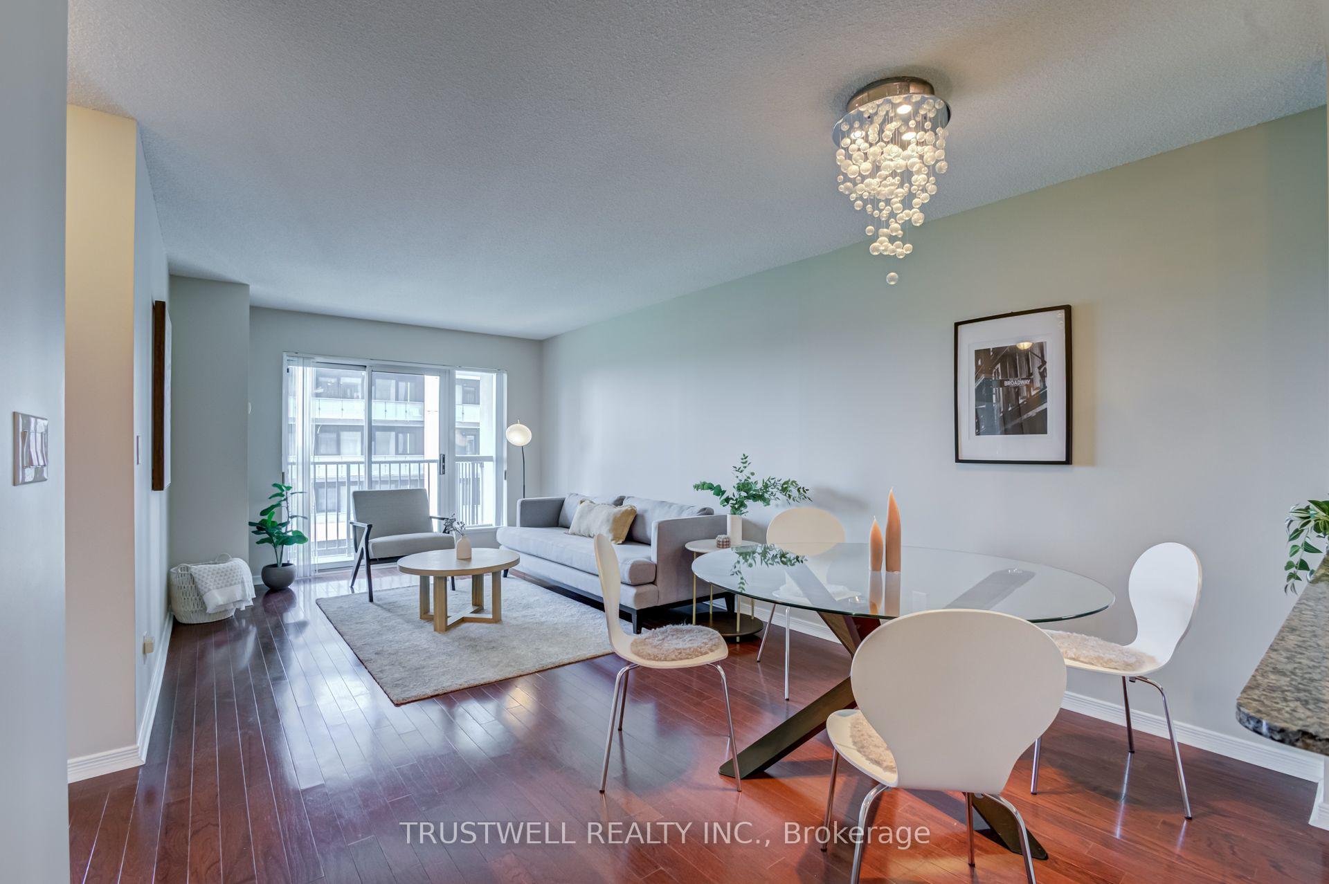 Photo 9 of Unit 808, 185 Oneida Crescent, Richmond Hill, Langstaff — HOMEH