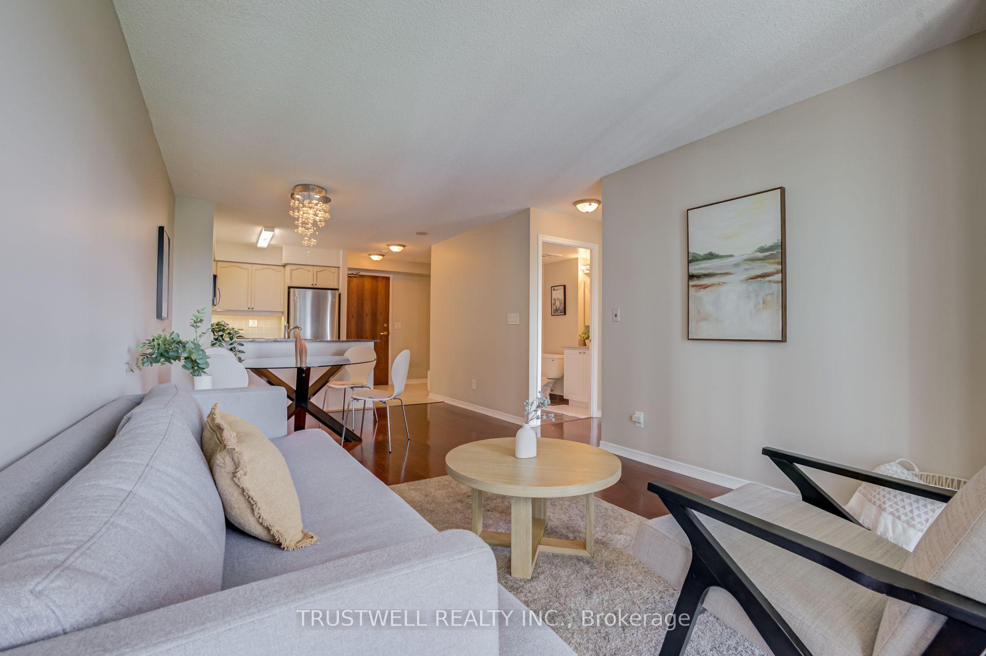 Photo 17 of Unit 808, 185 Oneida Crescent, Richmond Hill, Langstaff — HOMEH