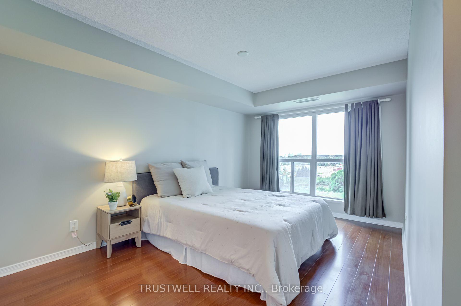 Photo 34 of Unit 808, 185 Oneida Crescent, Richmond Hill, Langstaff — HOMEH