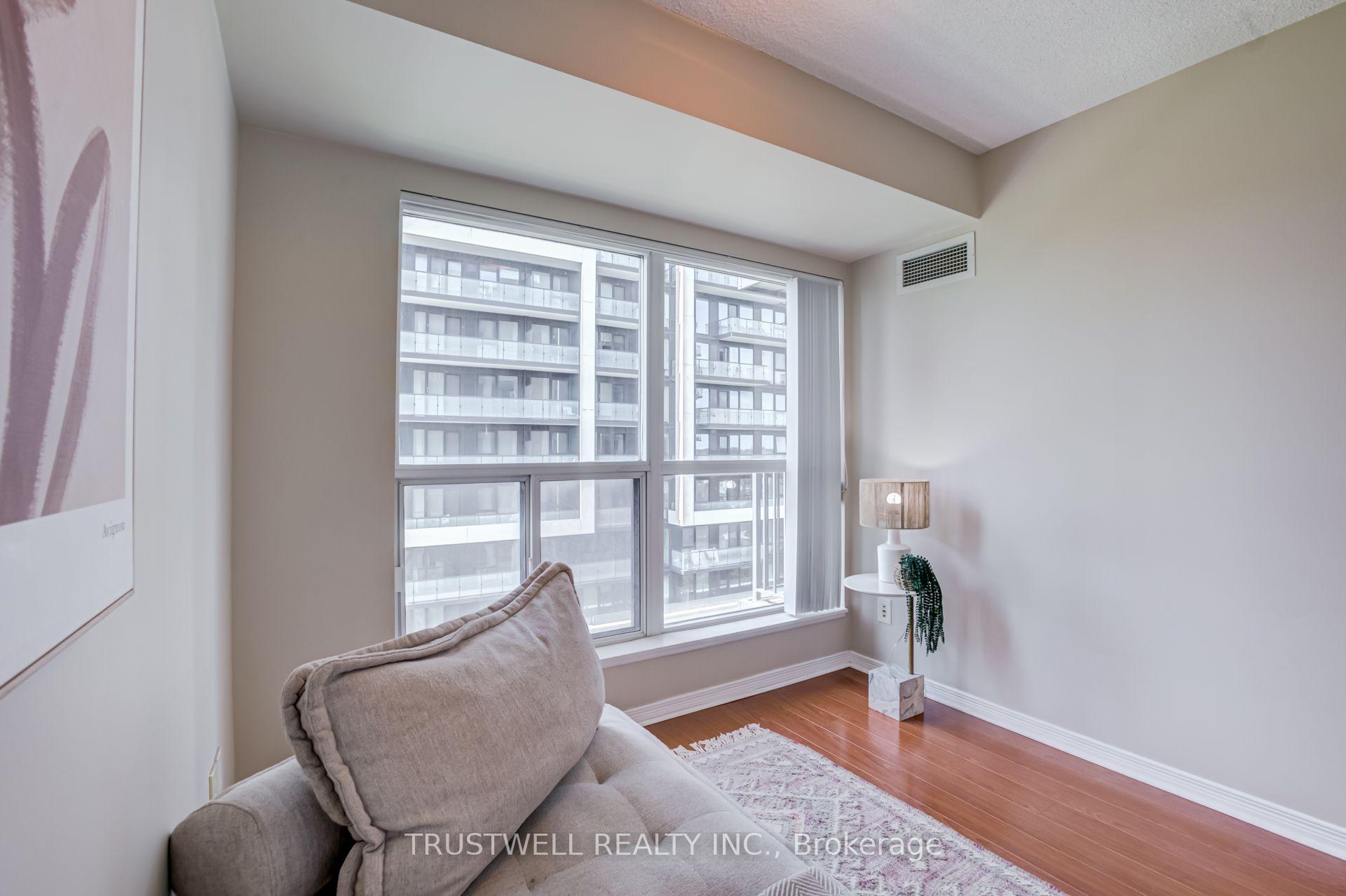 Photo 44 of Unit 808, 185 Oneida Crescent, Richmond Hill, Langstaff — HOMEH