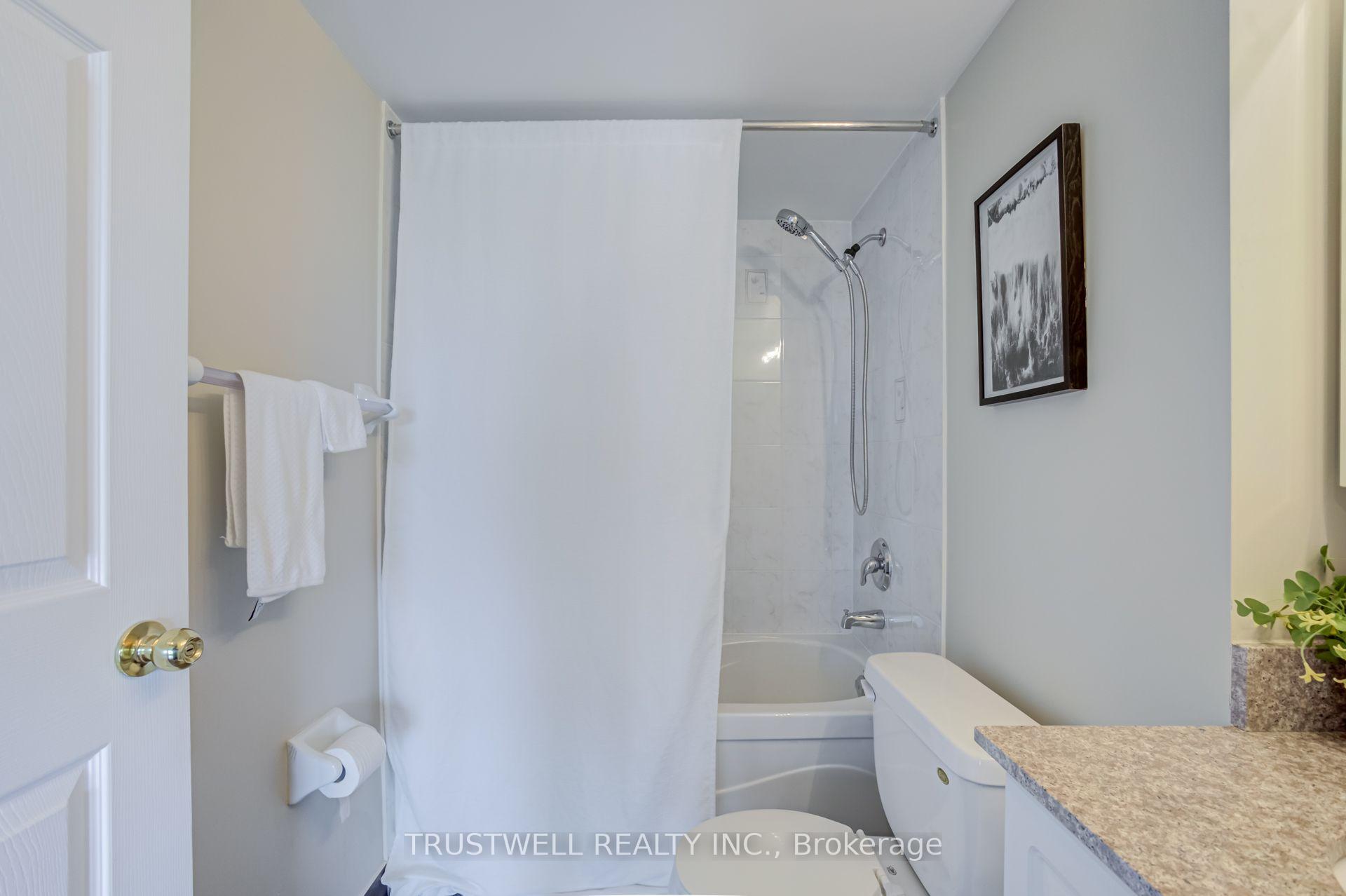Photo 45 of Unit 808, 185 Oneida Crescent, Richmond Hill, Langstaff — HOMEH