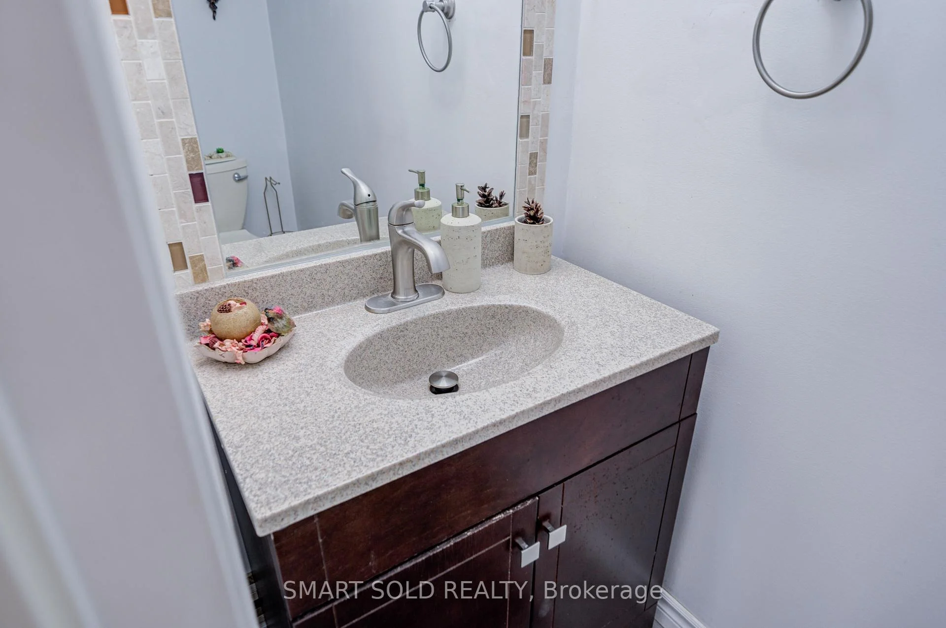 Photo 19 of 6 Sugarforest Drive, Vaughan, Patterson — HOMEH