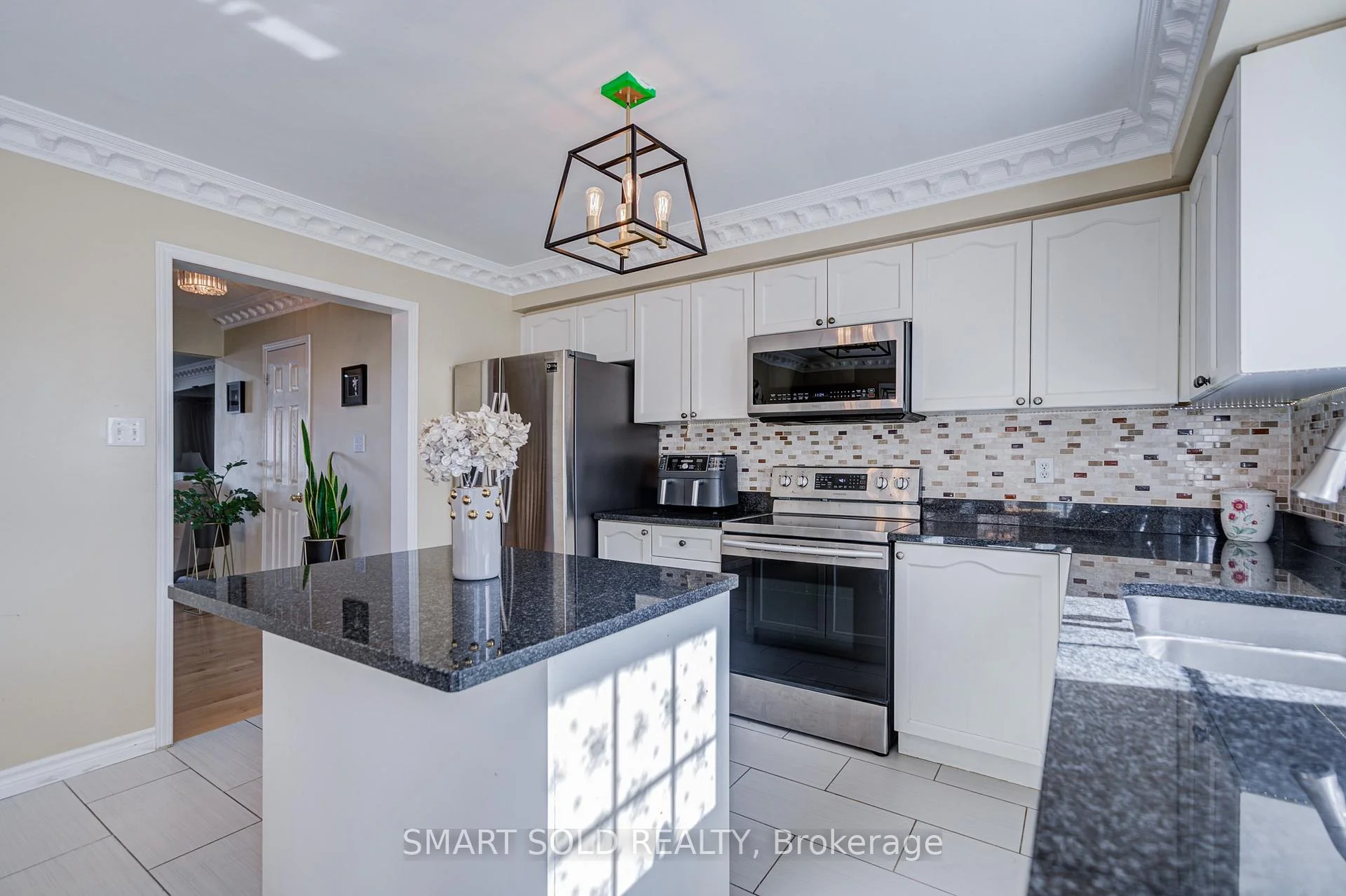Photo 22 of 6 Sugarforest Drive, Vaughan, Patterson — HOMEH