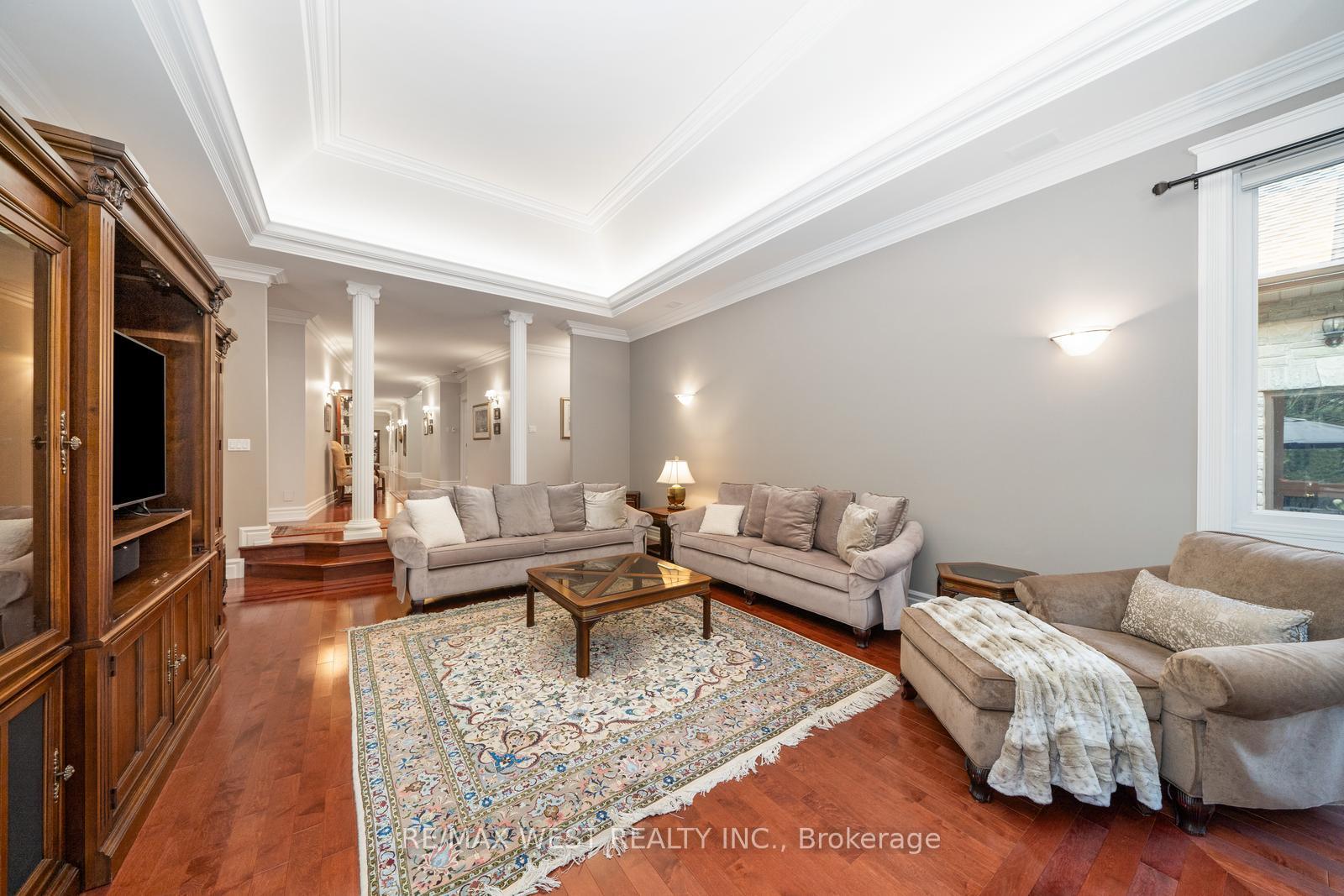 Photo 41 of 5775 Kirby Road, Vaughan, Kleinburg — HOMEH
