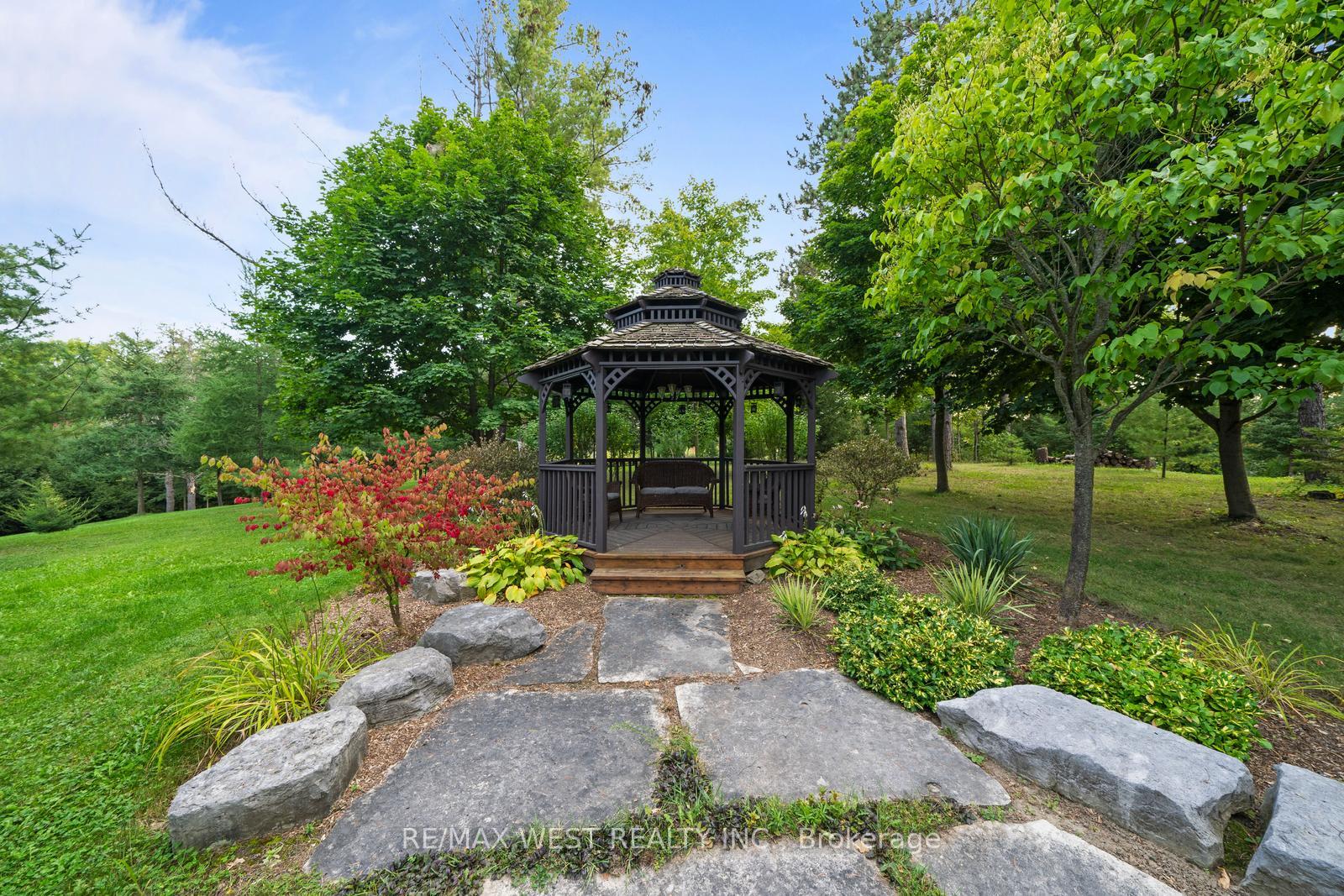 Photo 87 of 5775 Kirby Road, Vaughan, Kleinburg — HOMEH