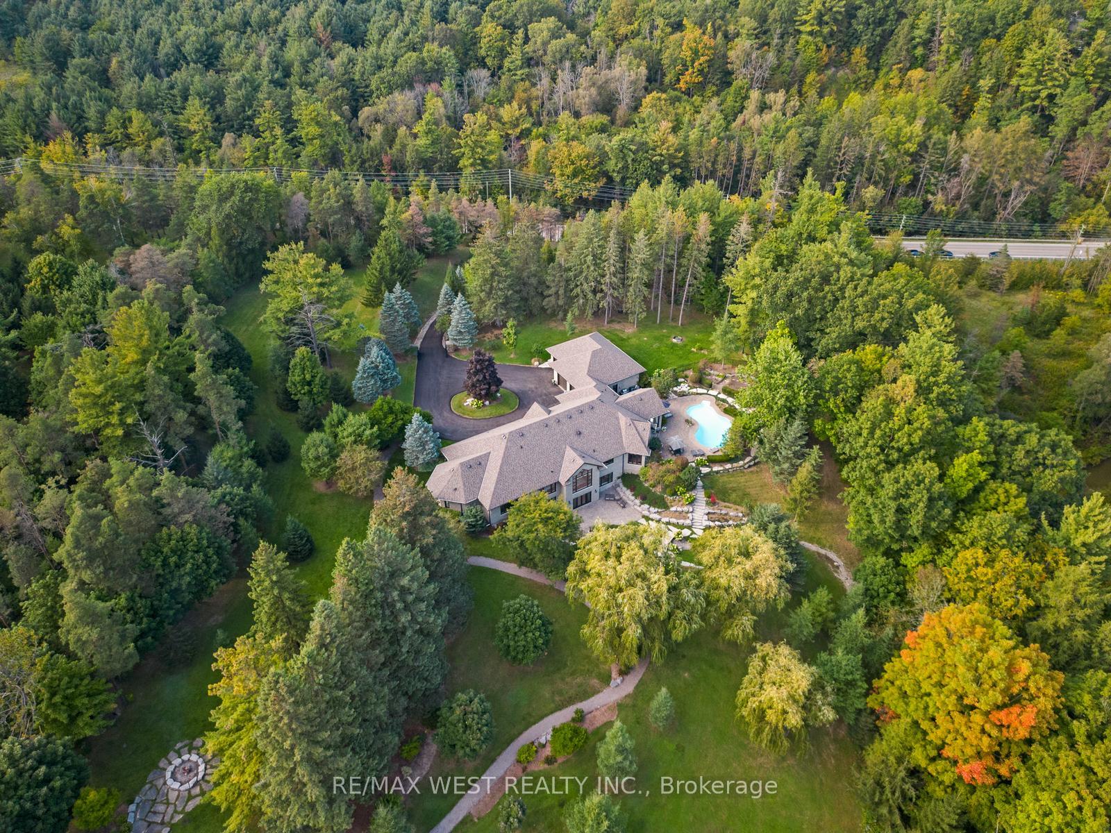 Photo 95 of 5775 Kirby Road, Vaughan, Kleinburg — HOMEH