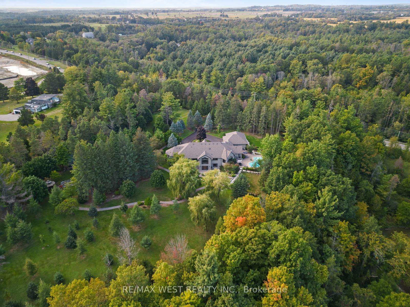 Photo 97 of 5775 Kirby Road, Vaughan, Kleinburg — HOMEH