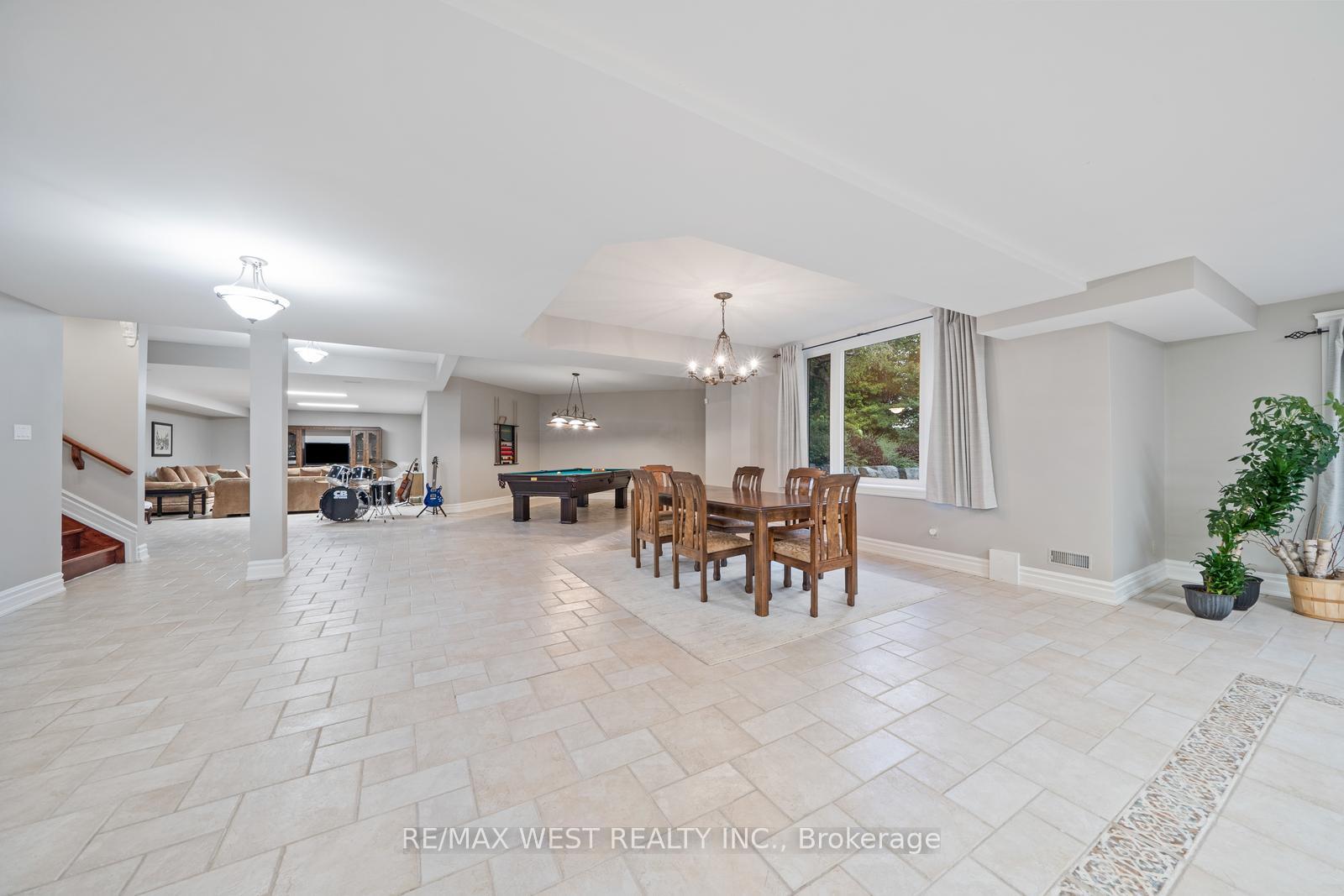 Photo 66 of 5775 Kirby Road, Vaughan, Kleinburg — HOMEH