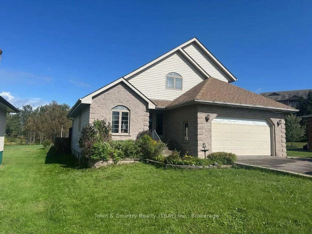 Photo of 1244 Dawson Road N