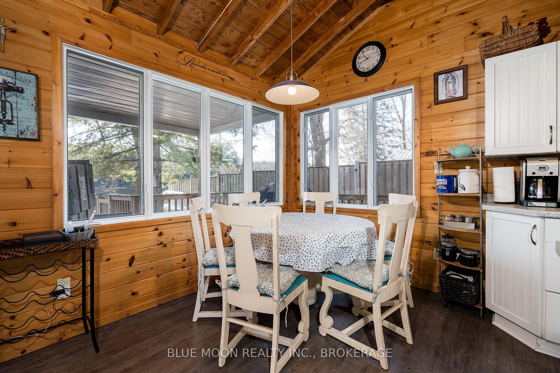 Photo 12 of 1058 Memory Lane, Frontenac, Frontenac South — HOMEH