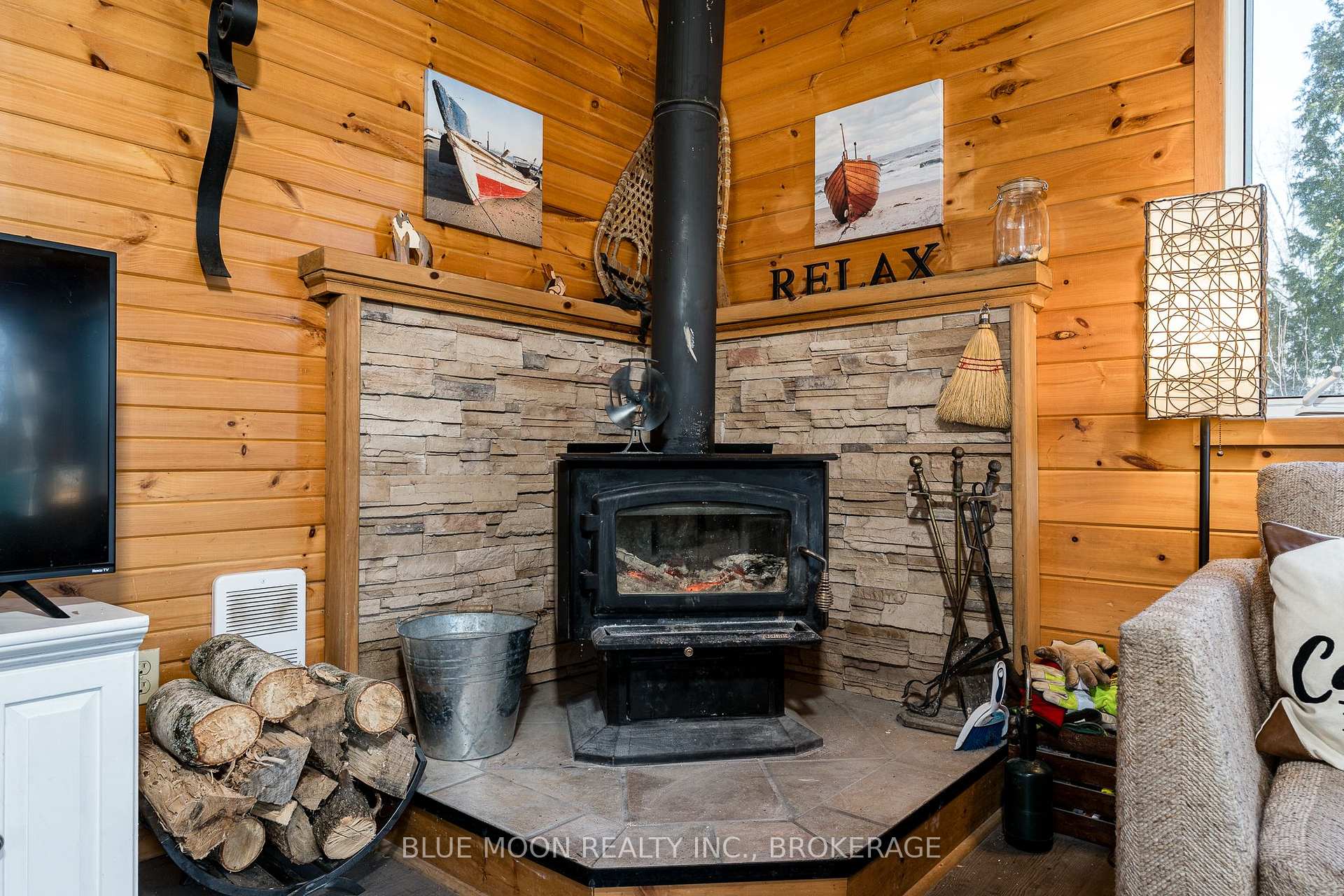 Photo 16 of 1058 Memory Lane, Frontenac, Frontenac South — HOMEH