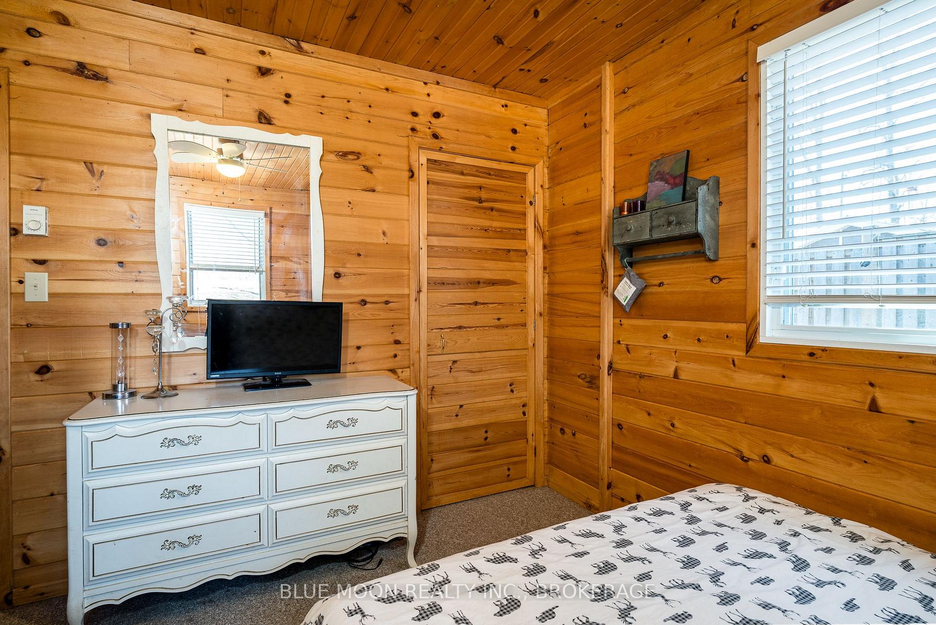Photo 23 of 1058 Memory Lane, Frontenac, Frontenac South — HOMEH