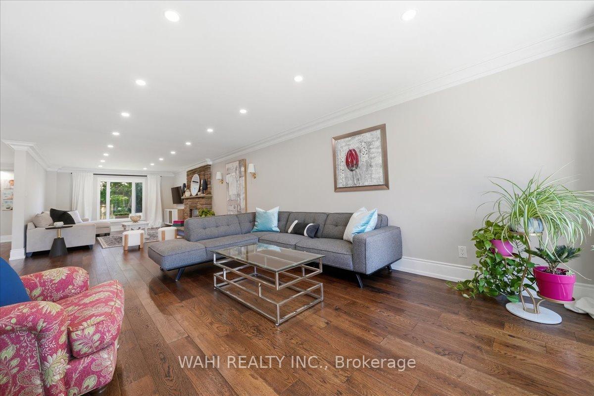 Photo 15 of 1141 Vicki Lane, Mississauga, Erindale — HOMEH