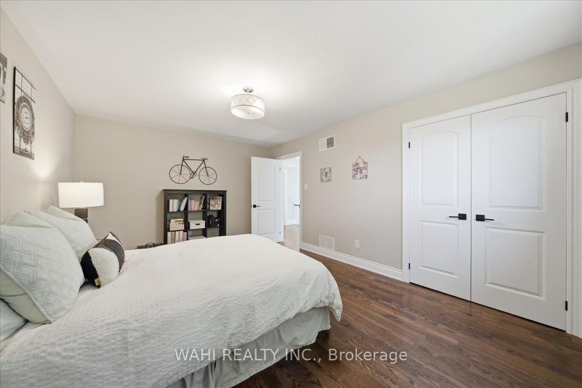 Photo 32 of 1141 Vicki Lane, Mississauga, Erindale — HOMEH
