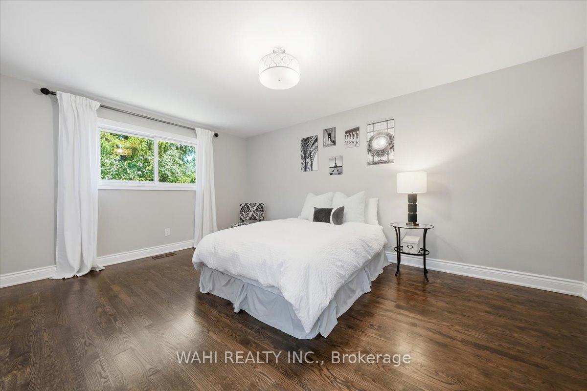 Photo 31 of 1141 Vicki Lane, Mississauga, Erindale — HOMEH