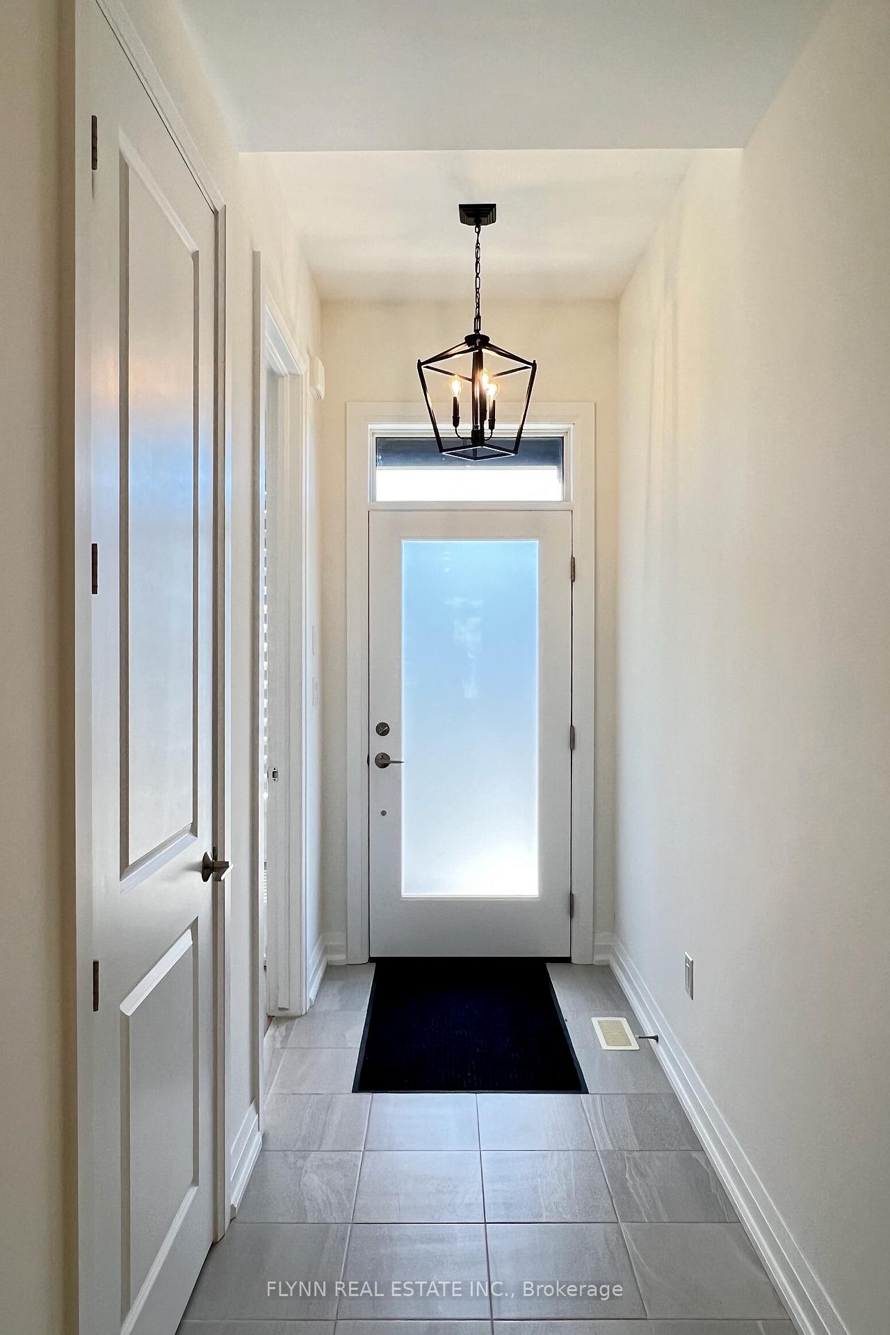 Photo 3 of Unit 17, 9150 Willoughby Drive, Niagara Falls, Chippawa — HOMEH