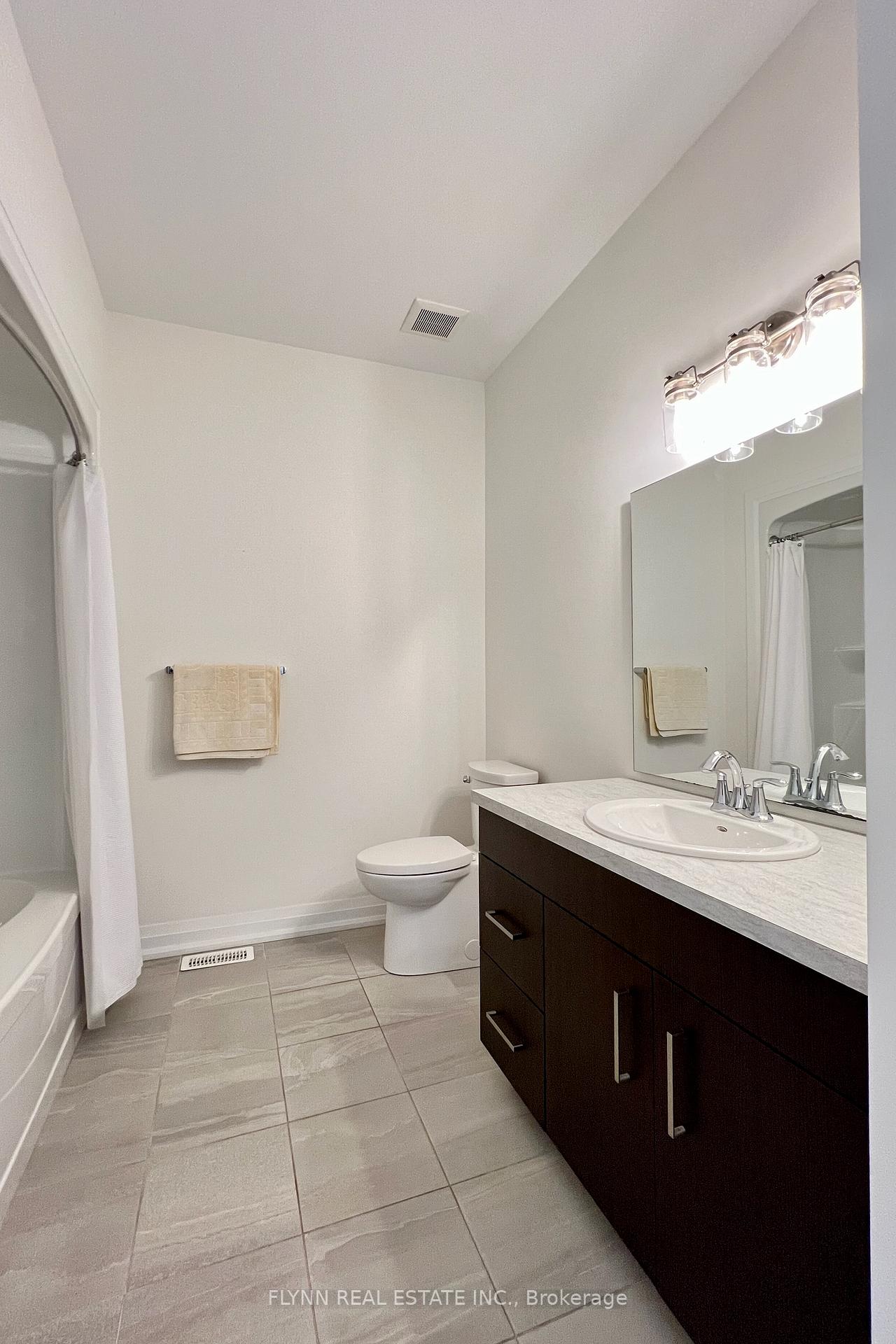 Photo 6 of Unit 17, 9150 Willoughby Drive, Niagara Falls, Chippawa — HOMEH