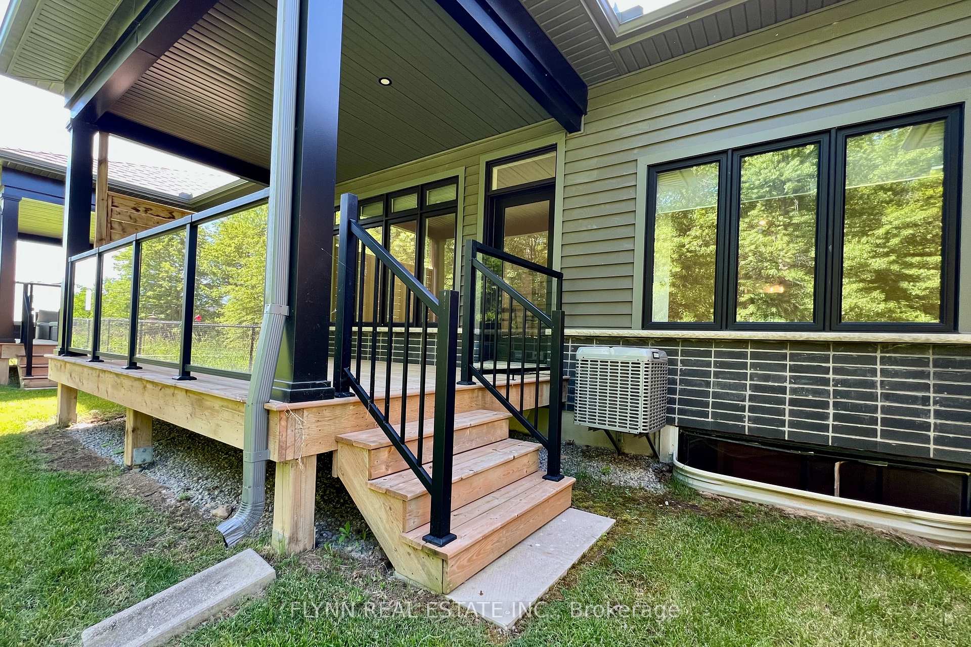 Photo 34 of Unit 17, 9150 Willoughby Drive, Niagara Falls, Chippawa — HOMEH