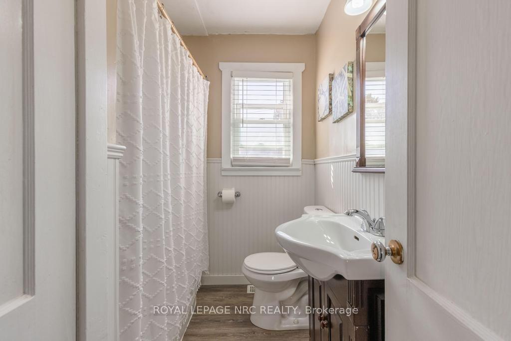 Photo 15 of 7992 Peter Street, Niagara Falls, Chippawa — HOMEH
